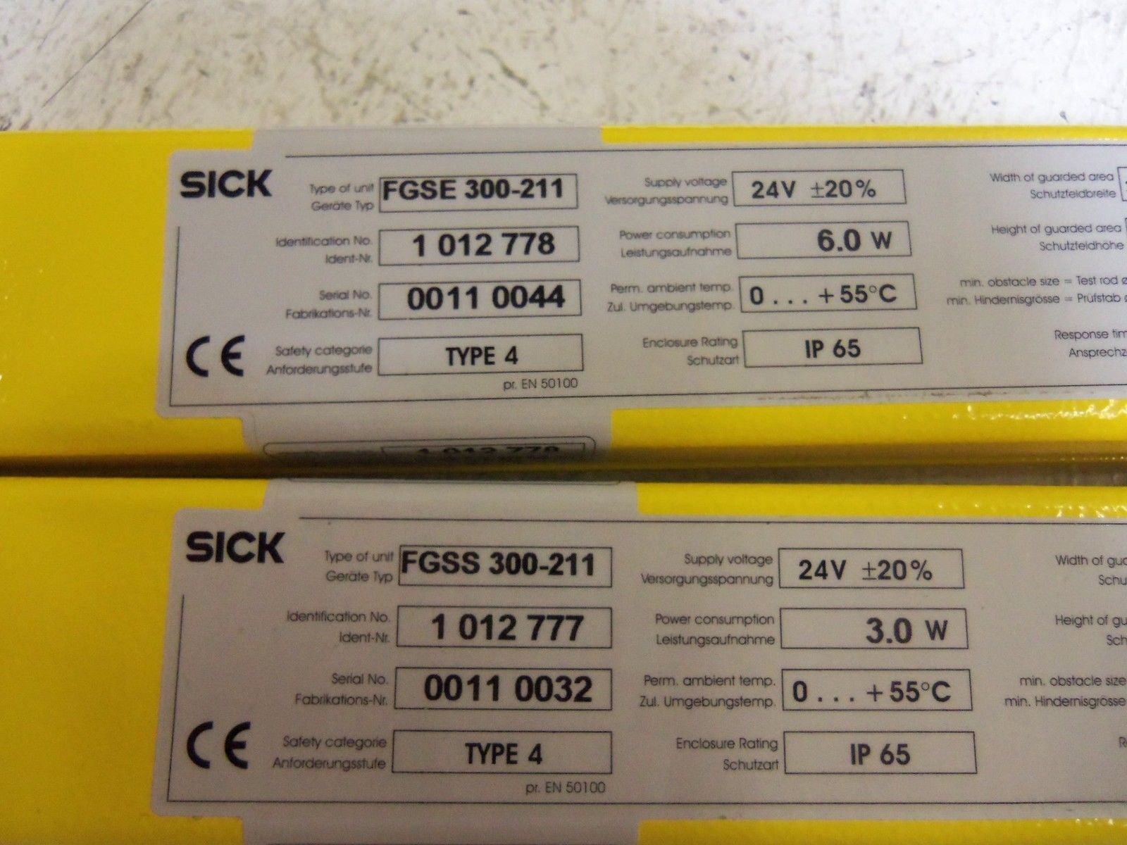 SICK FGSS-300-211 TRANSMITTER W/ FGSE-300-211 RECEIVER *NEW IN BOX*