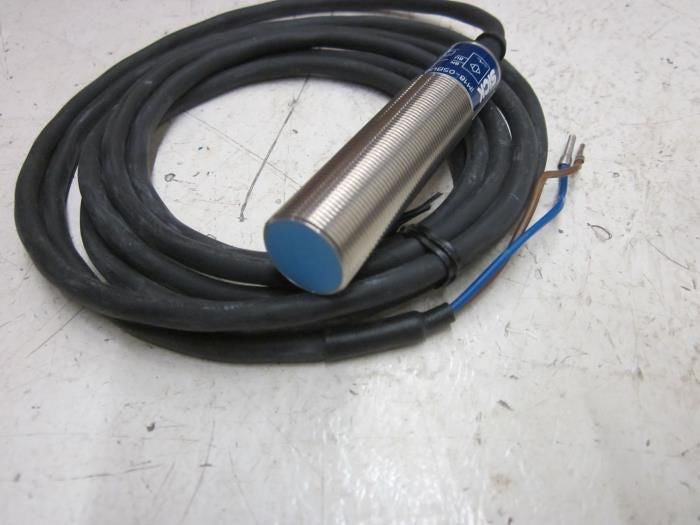 SICK IM18-05BUO-ZU0 PROXIMITY SENSOR 20-250V*NEW NO BOX*