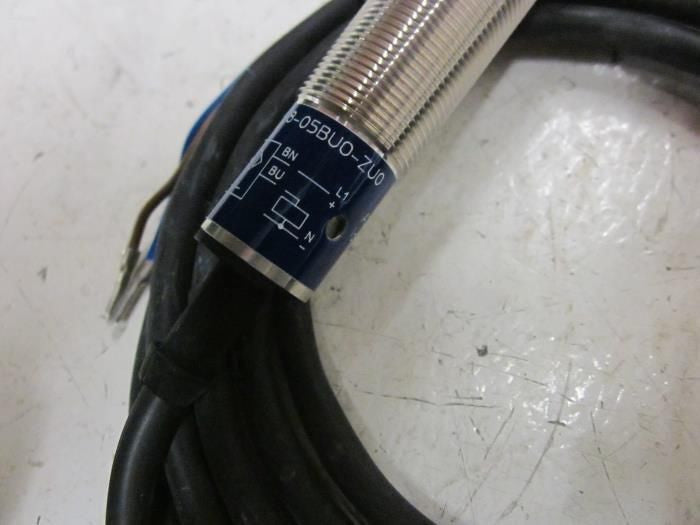 SICK IM18-05BUO-ZU0 PROXIMITY SENSOR 20-250V*NEW NO BOX*