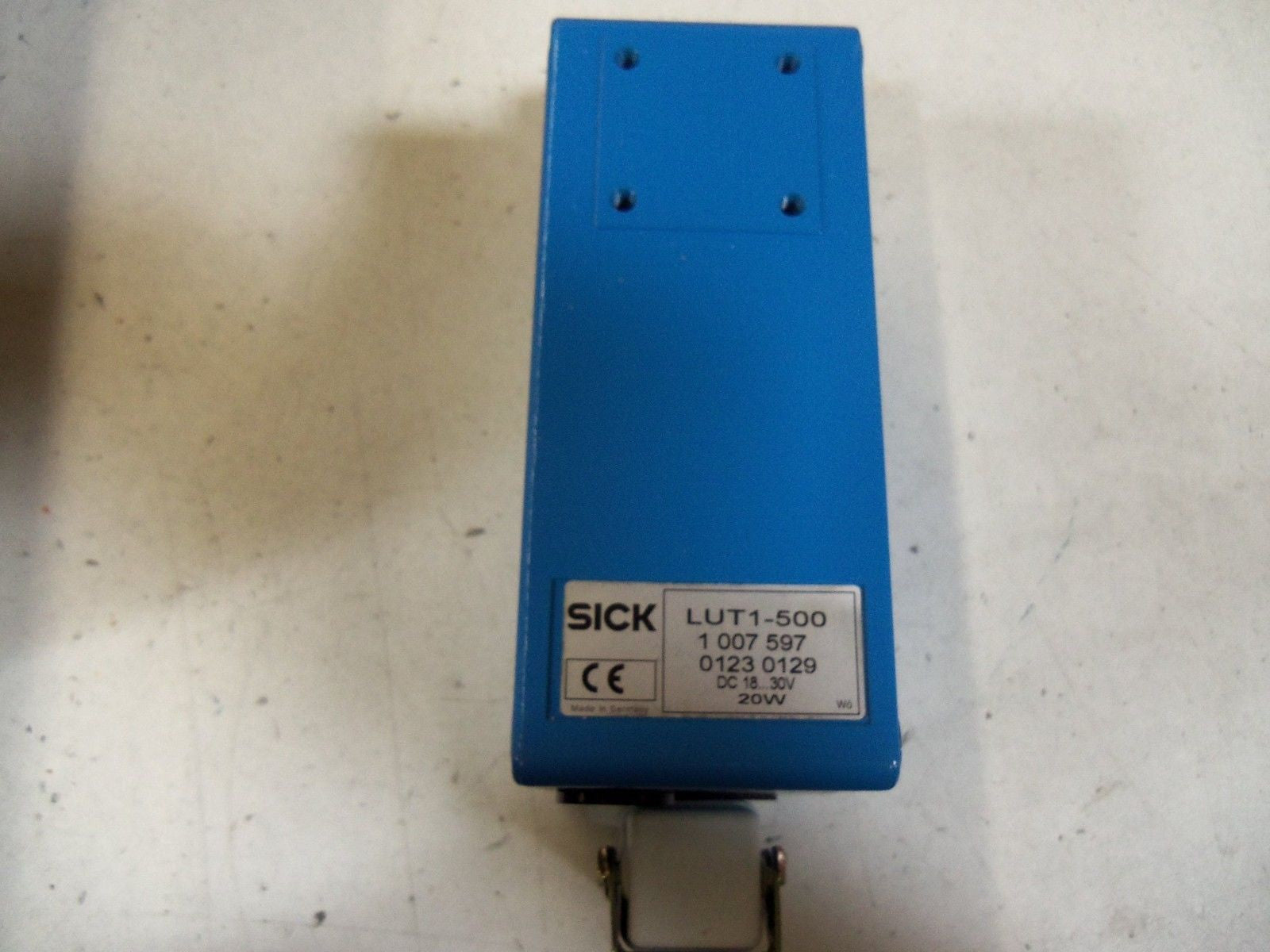 SICK LUT1-500 LUMINENSCENCE SENSOR *NEW NO BOX*