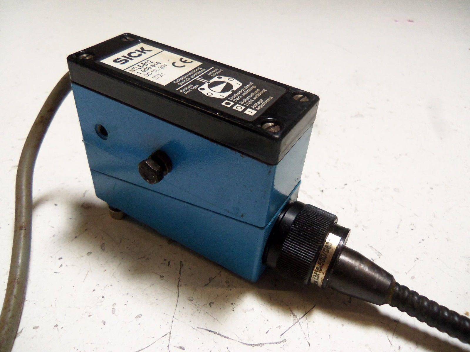 SICK NTL6-B12 PHOTOELECTRIC SENSOR (AS PICTURED) *USED*