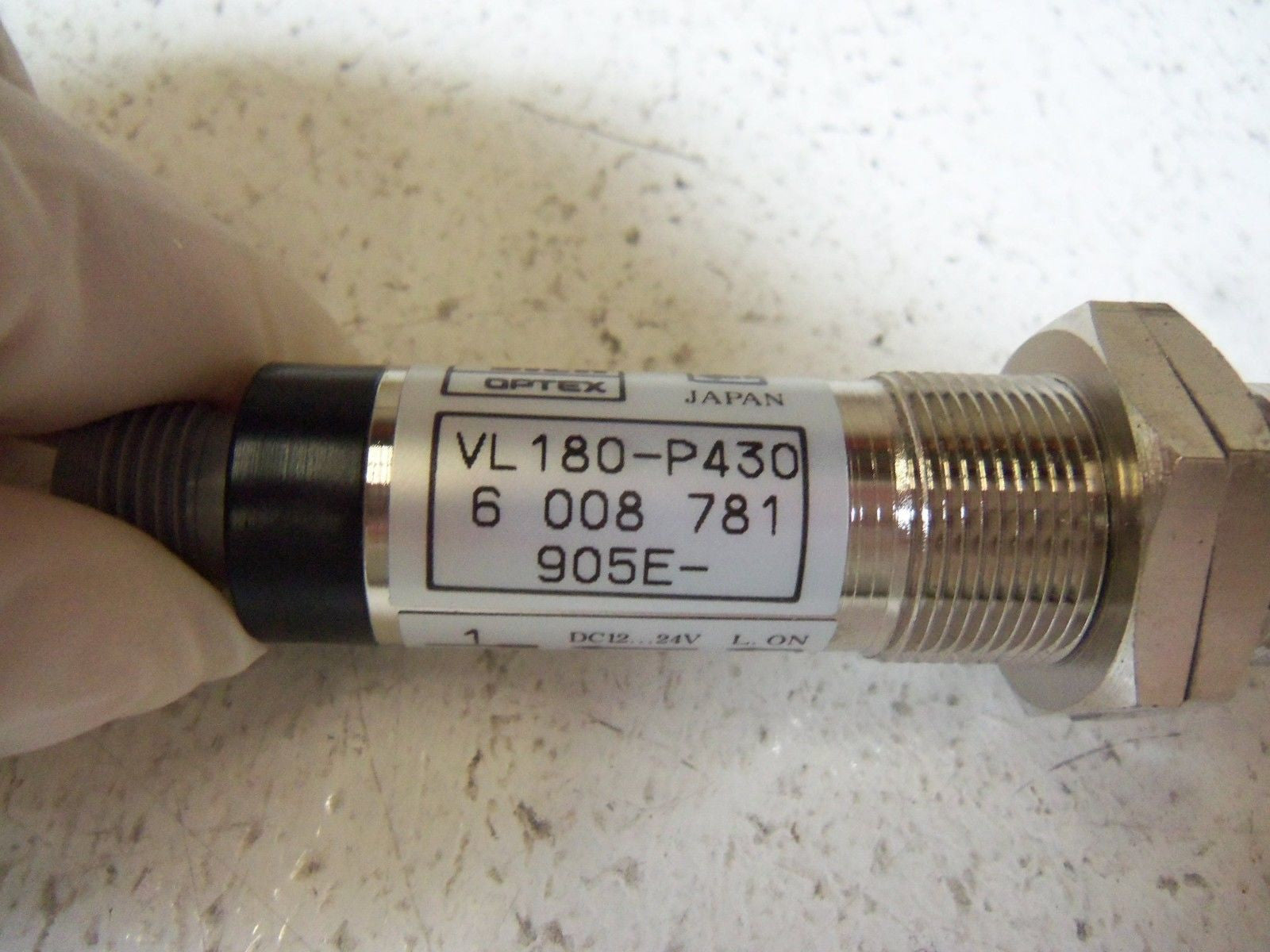 SICK VL180-P430 PROXIMITY SWITCH *USED*