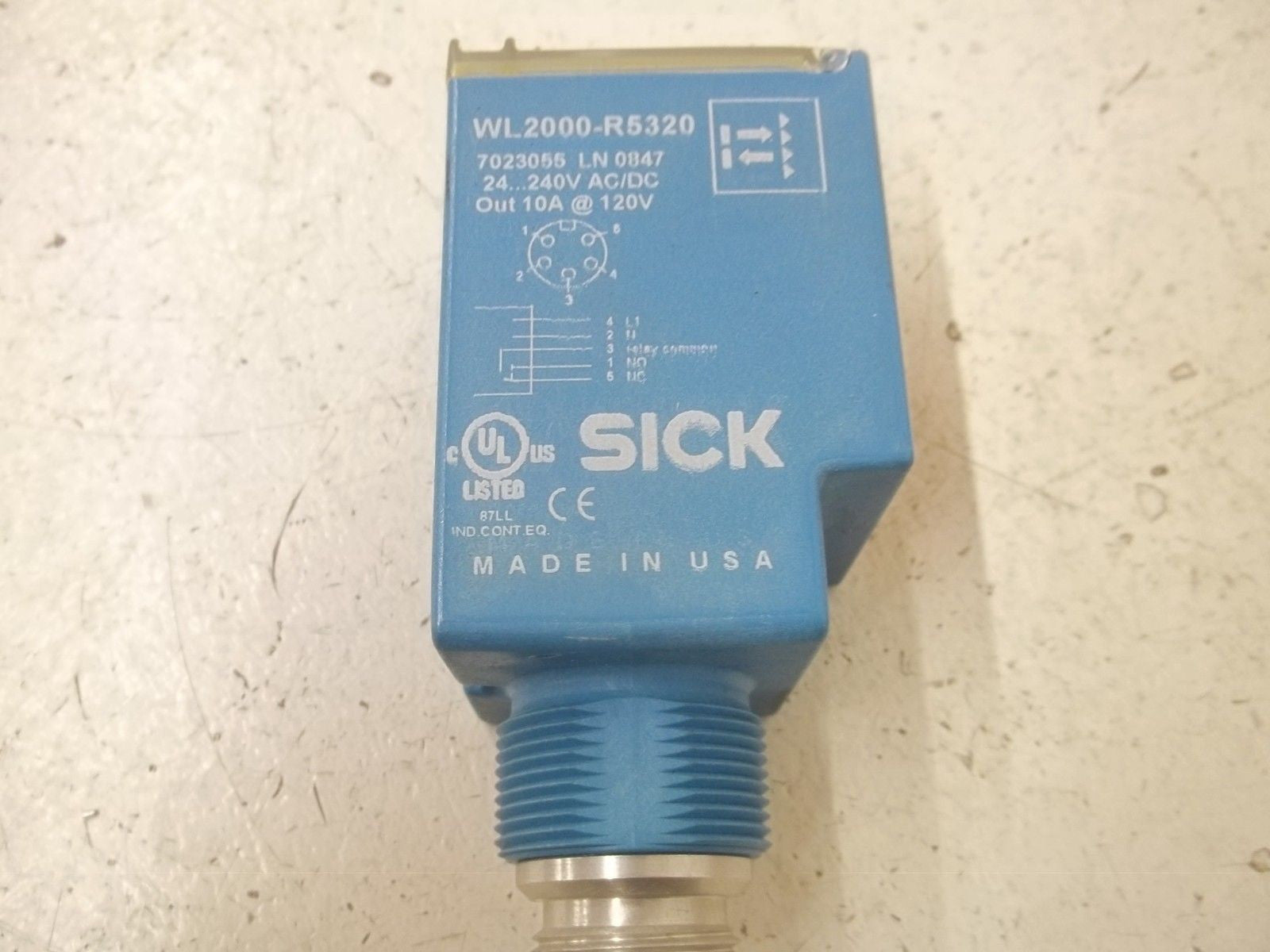 SICK WL2000-R5320 PHOTOELECTRIC SENSOR *NEW IN BOX*