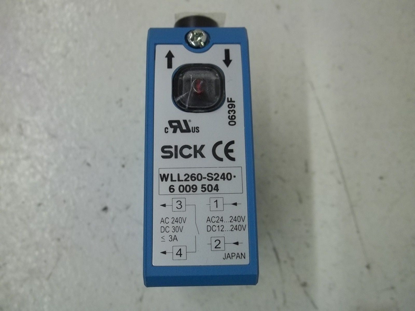 SICK WLL260-S240 PHOTOELECTRIC FIBER OPTIC *NEW IN BOX*
