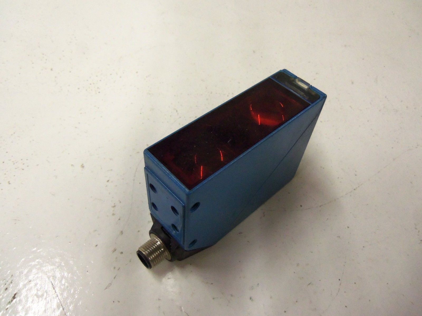SICK WT24-2V510 PROXIMITY SWITCH *USED*