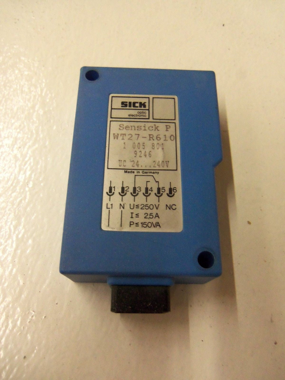 SICK WT27-R610 PHOTOELECTRIC SENSOR *USED*