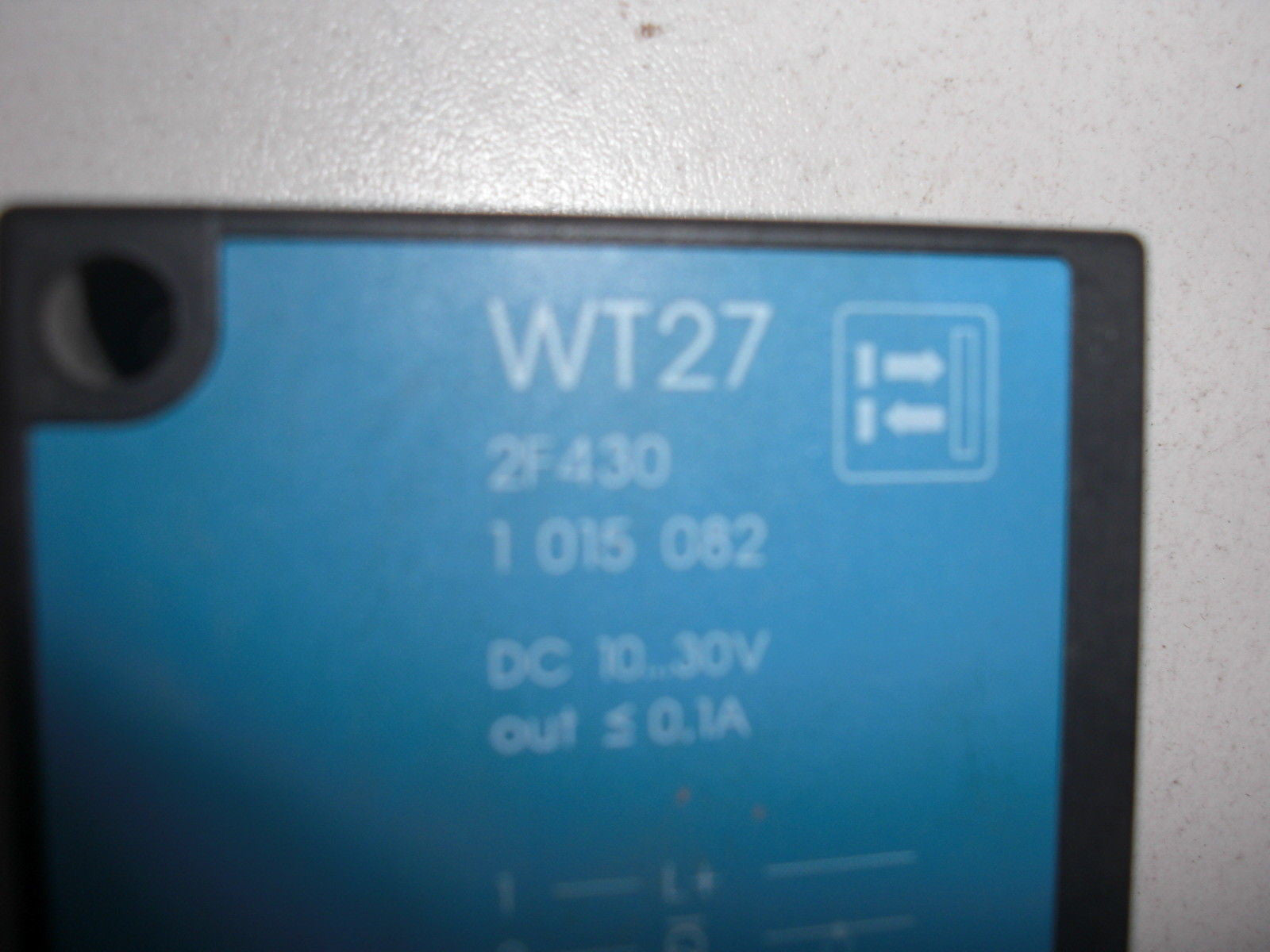 SICK WT272F430 .1000 MM ABS, 4-PIN M12 CONNECTOR PHASEOUT *NEW NO BOX*