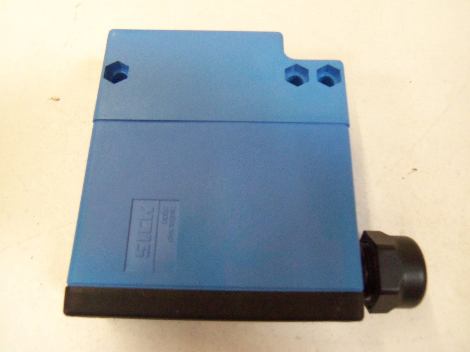 SICK WT36-N210 PROXIMITY PHOTOELECTRIC SENSOR  *NEW IN BOX*