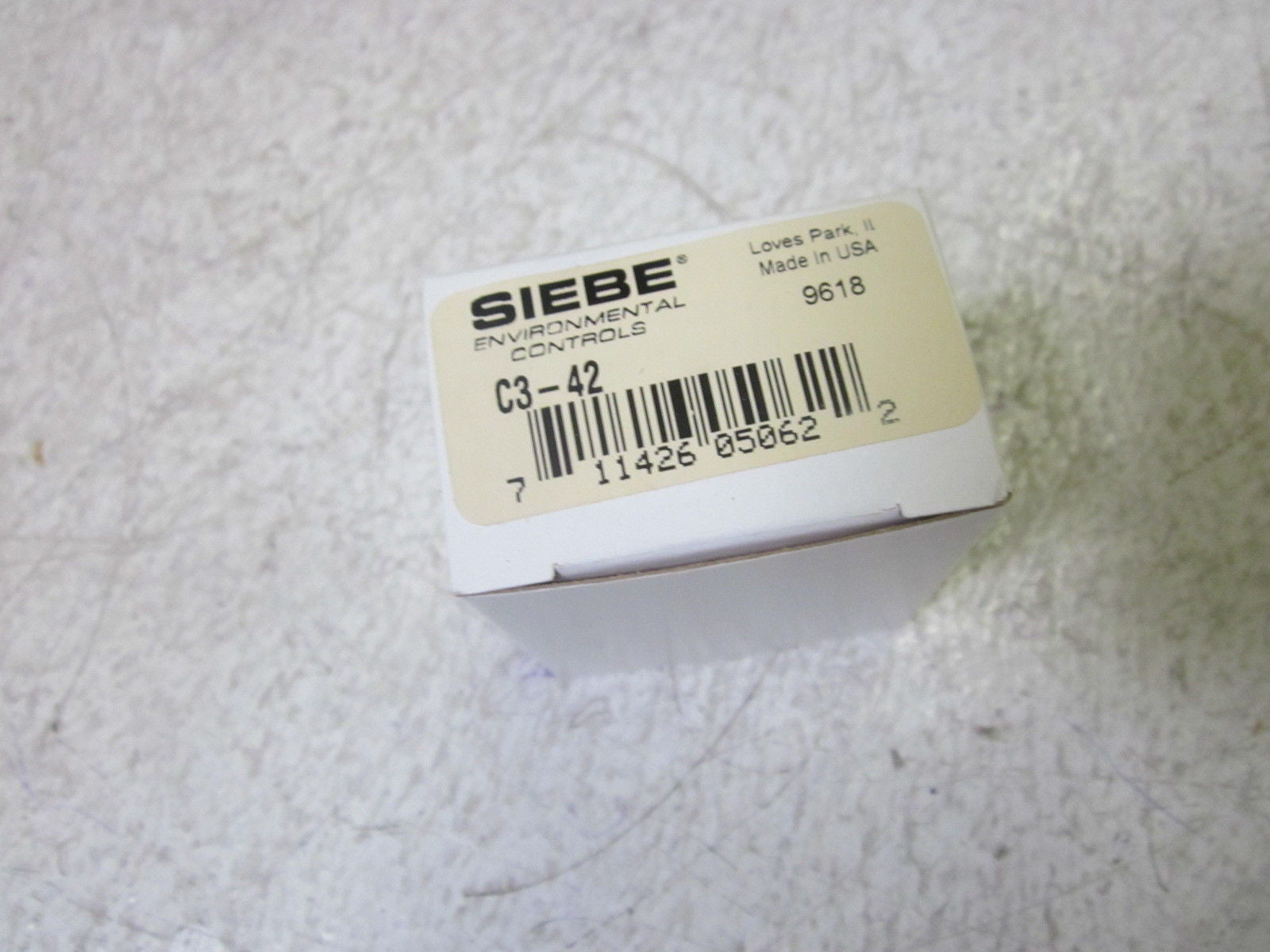 SIEBE 2212-518 PNEUMATIC ROOM THERMOSTAT *NEW IN BOX*