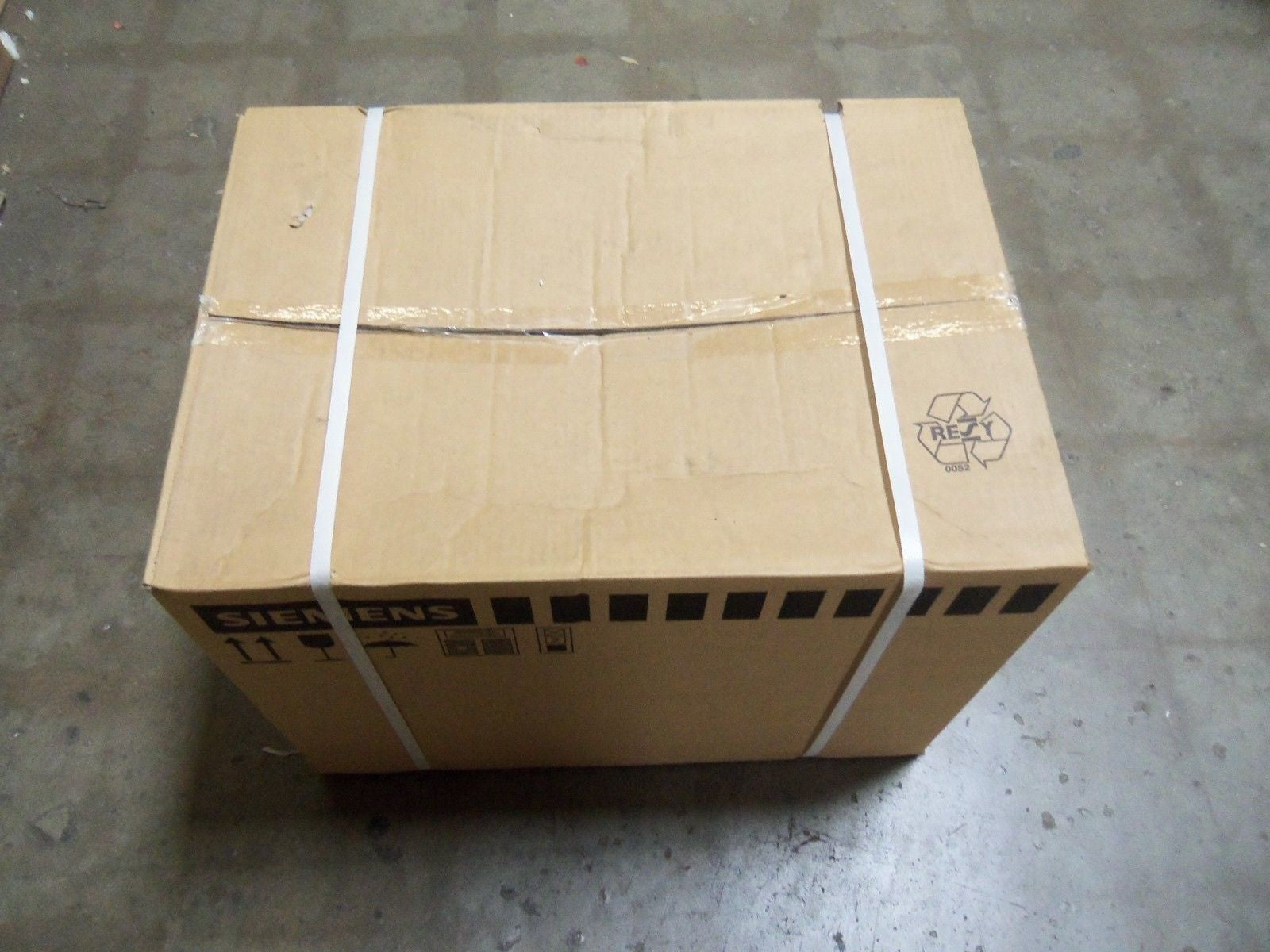 SIEMENS 1FK7101-5AF71-1KG3 SERVO MOTOR *NEW IN BOX*
