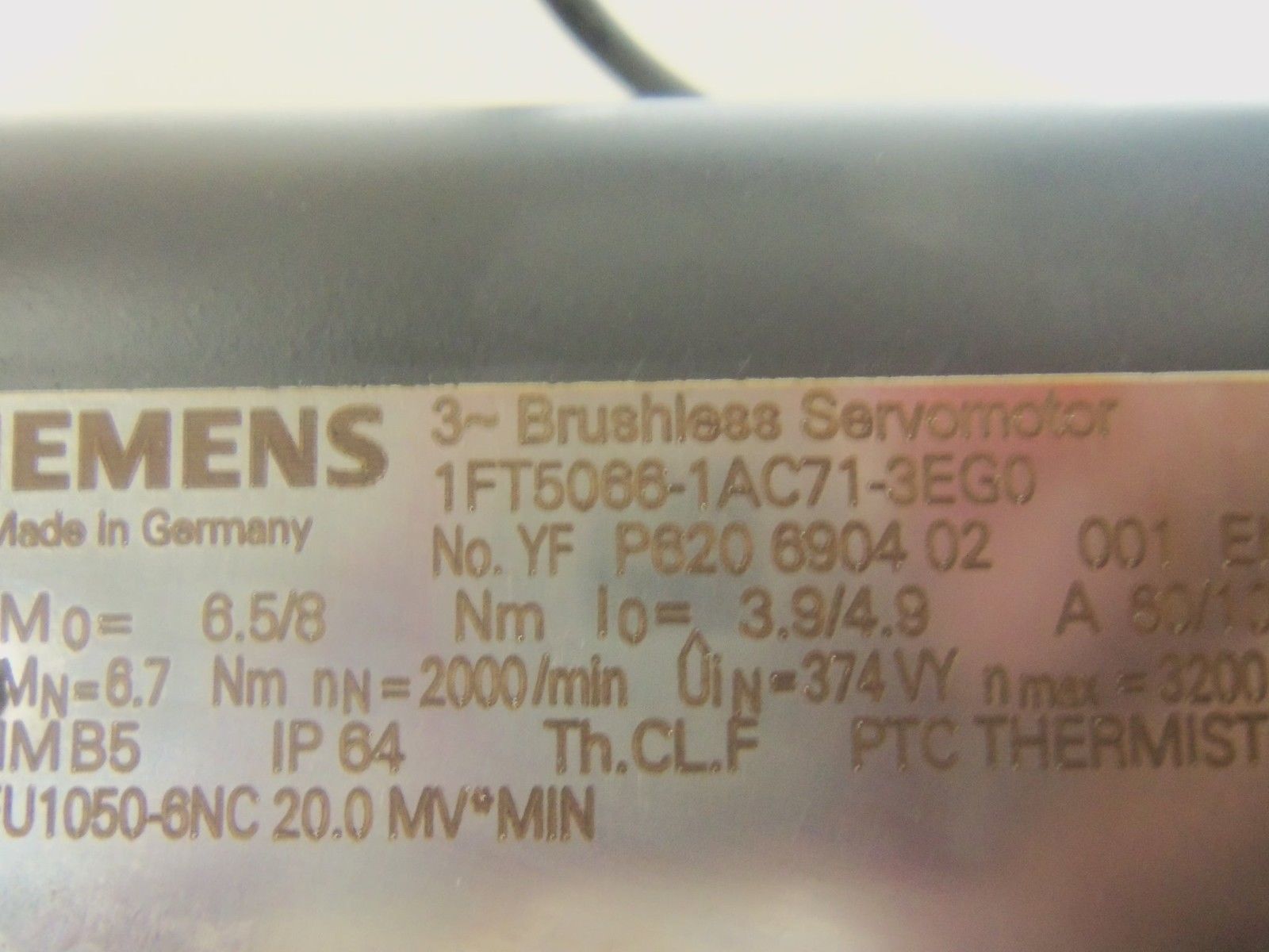 SIEMENS 1FT5066-1AC71-3EG0 MOTOR w/ HEIDENHAIN ROD 426 3750 02S12-03*NEW NO BOX*