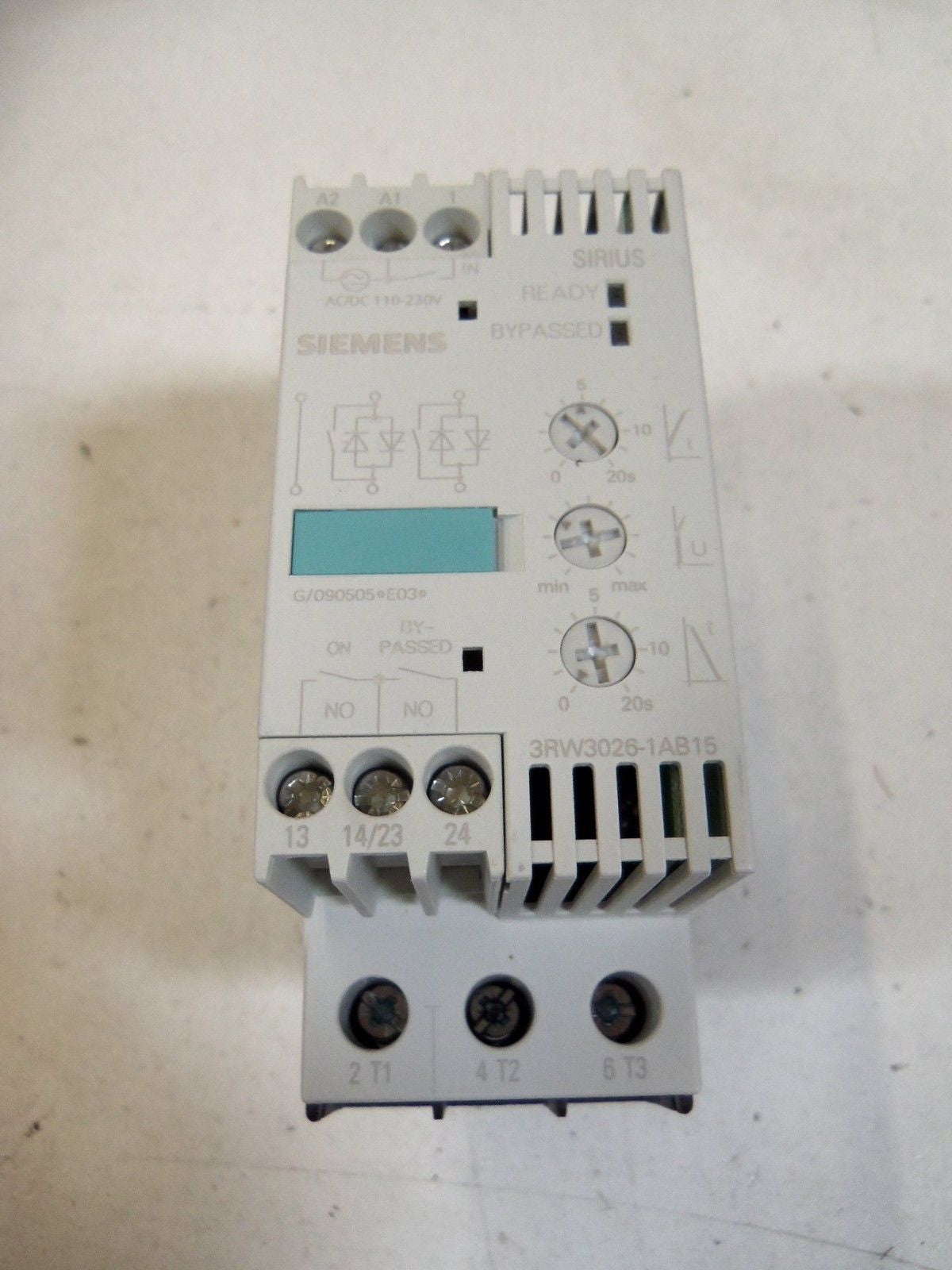 SIEMENS 3R3026-1AB15 *NEW IN BOX*