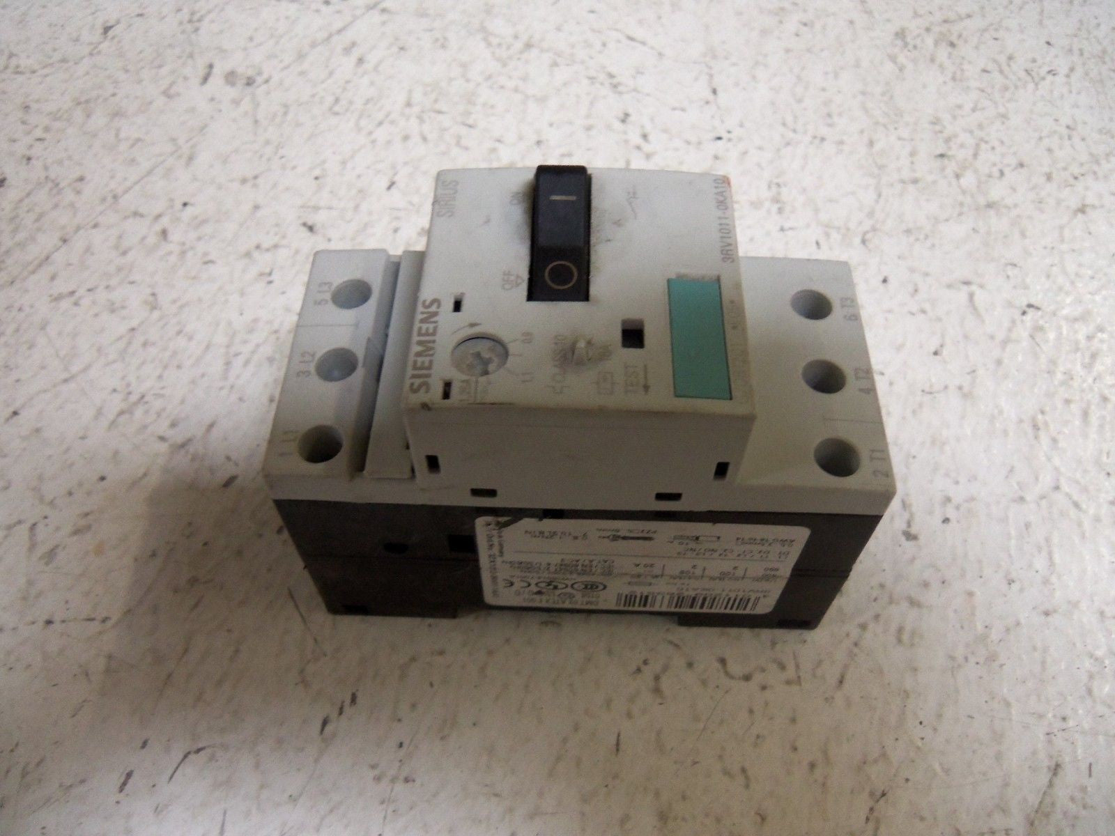SIEMENS 3RV1011-0KA10 STARTER *USED*