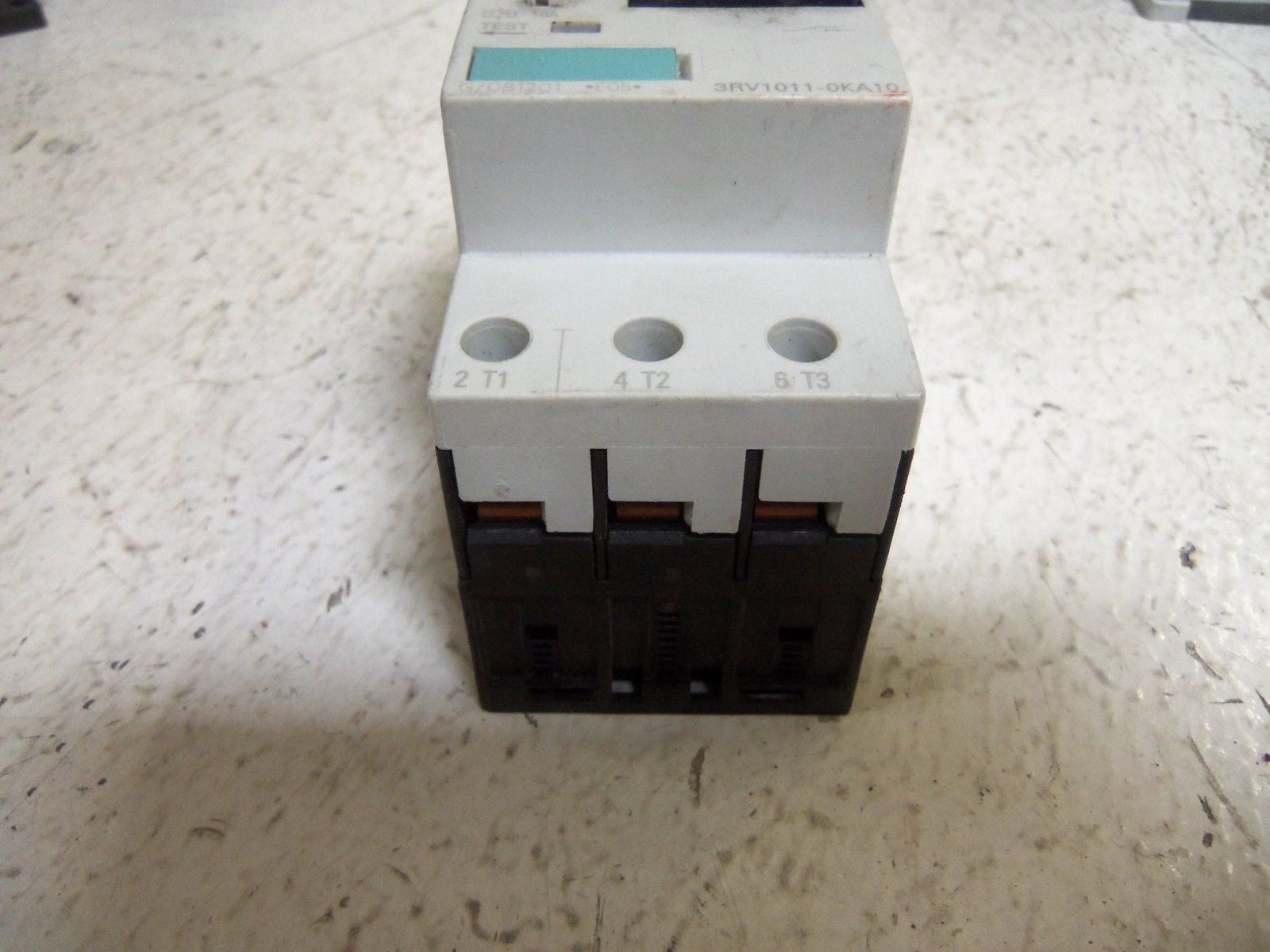 SIEMENS 3RV1011-0KA10 STARTER *USED*
