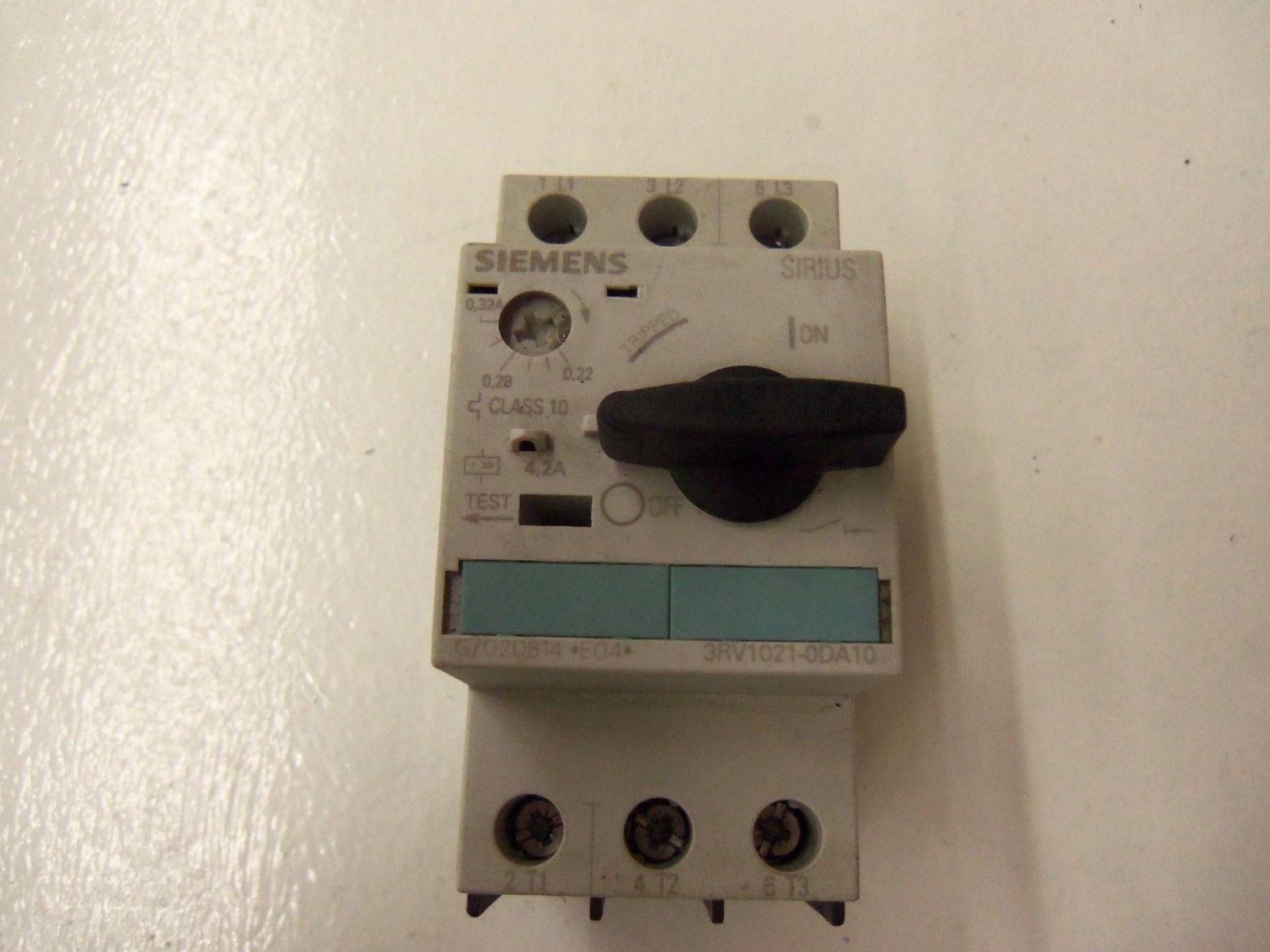SIEMENS 3RV1021-0DA10 *USED*