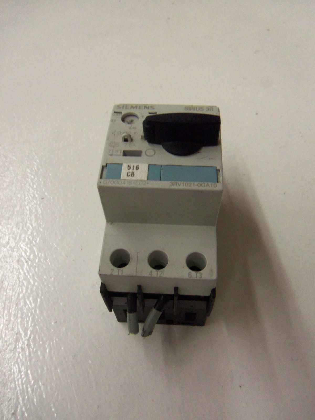 SIEMENS 3RV1021-0GA10 *USED*