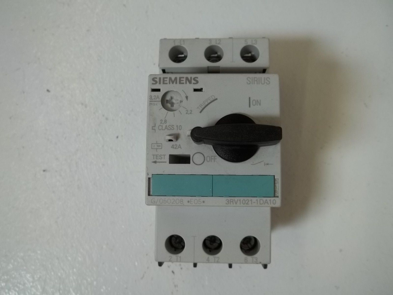 SIEMENS 3RV1021-1DA10 MOTOR STARTER *USED*