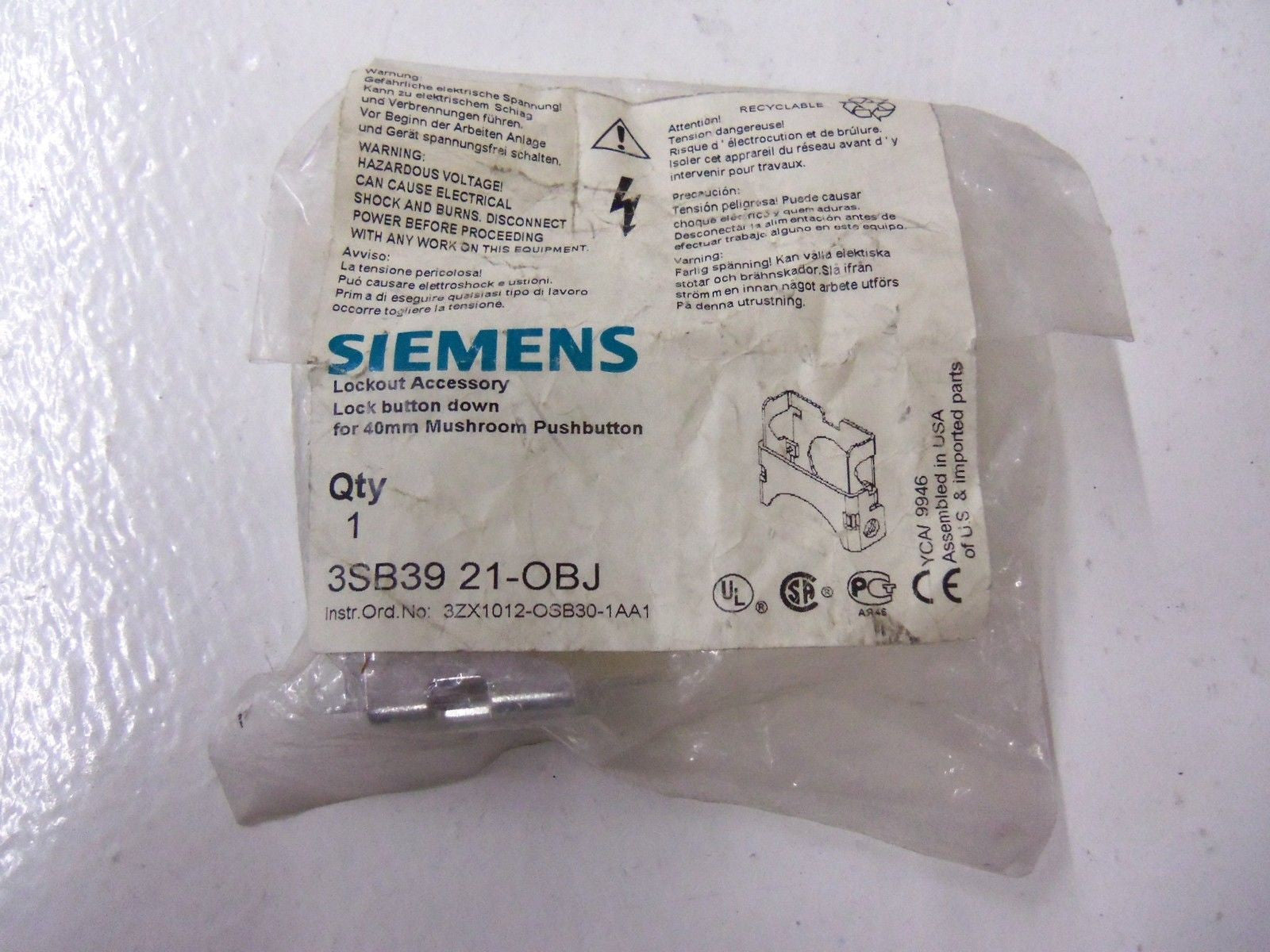 SIEMENS 3SB39 21-OBJ *NEW IN BAG*