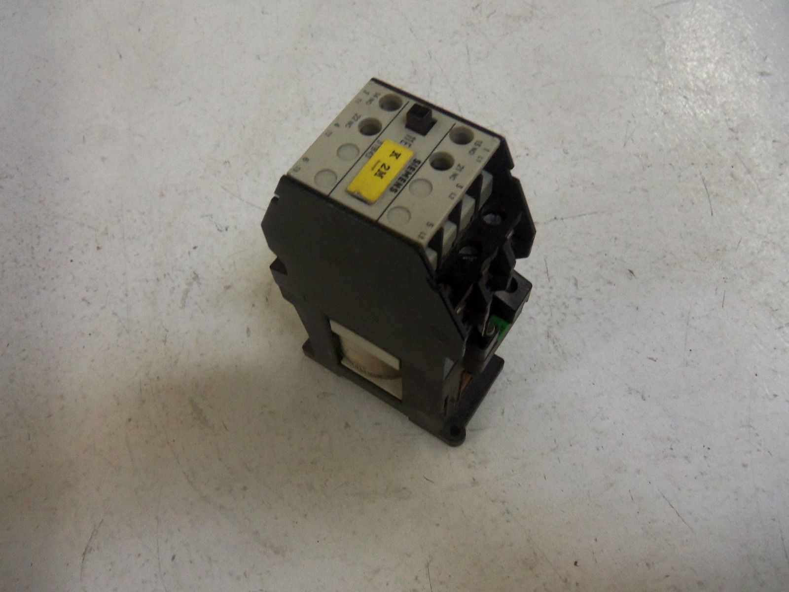 SIEMENS 3TB4312-0B *USED*
