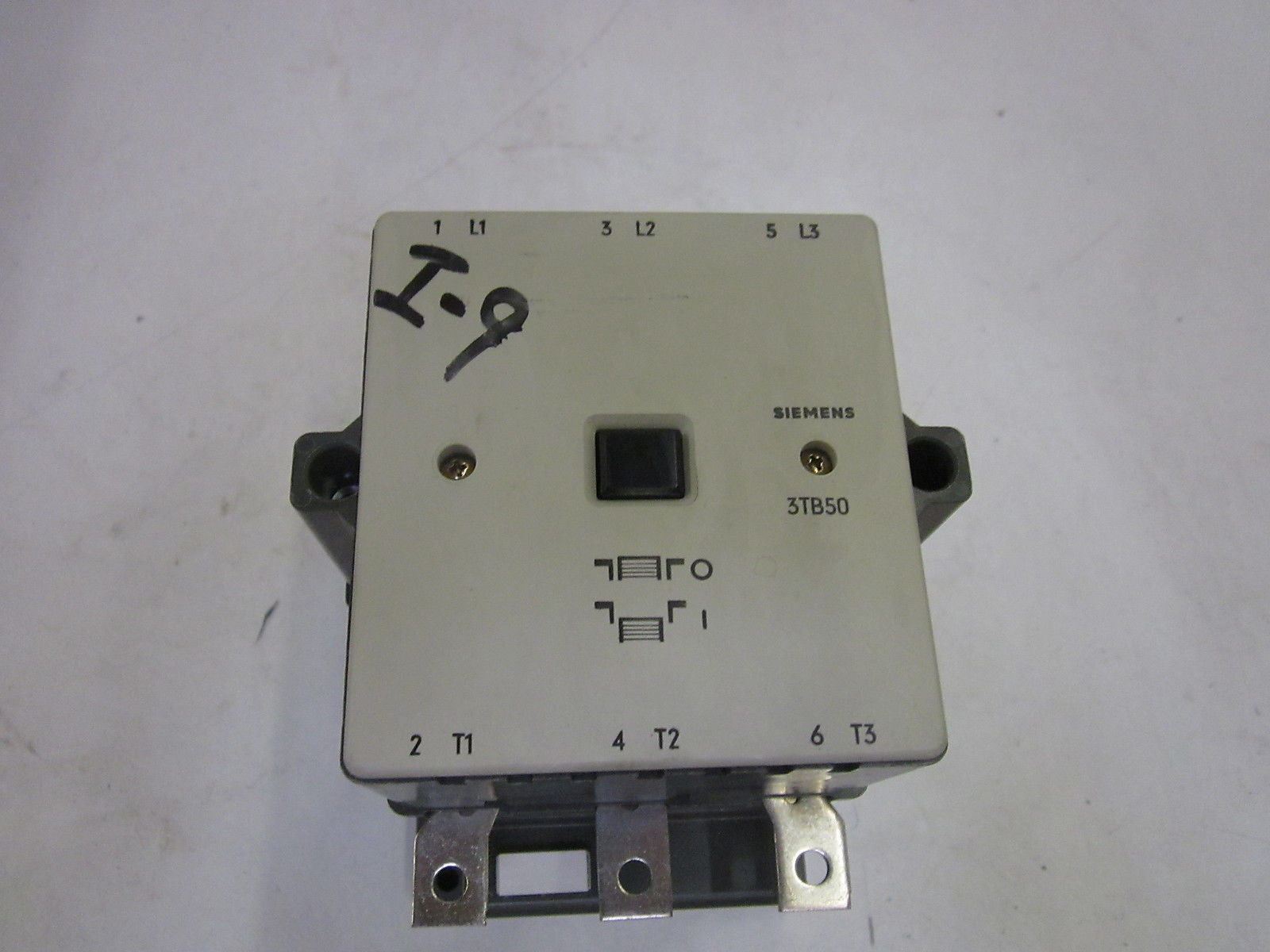 SIEMENS 3TB50 17-0B *USED*