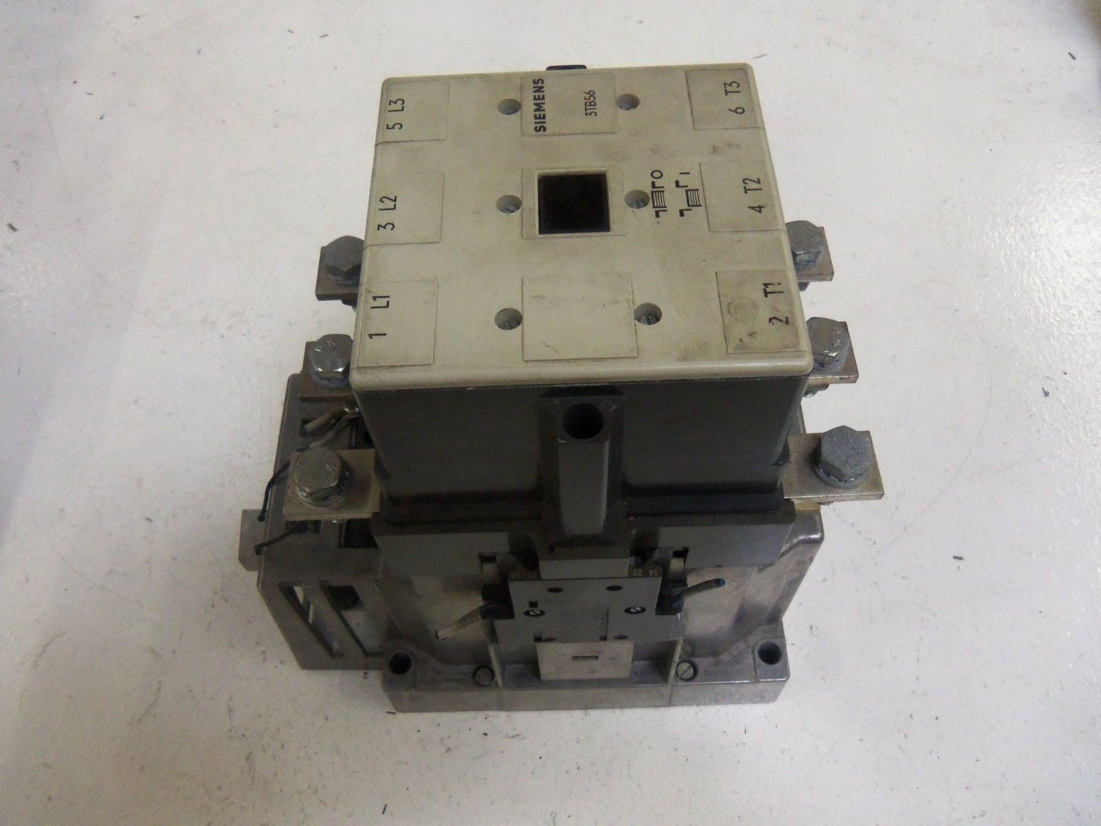 SIEMENS 3TB5617-0B *USED*