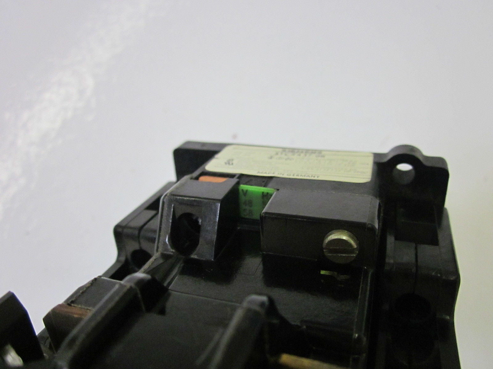 SIEMENS 3TC4417-0B 58V *USED*