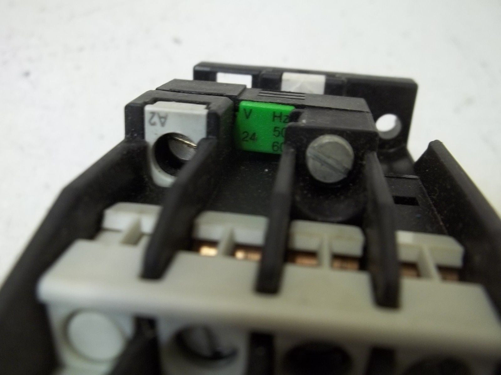 SIEMENS 3TF4122-0A OVERLOAD RELAY 24V *USED*