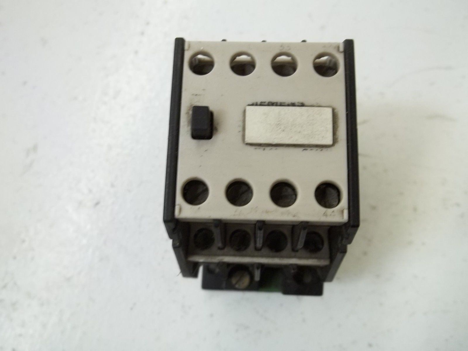 SIEMENS 3TH8262-0A 110V *USED*