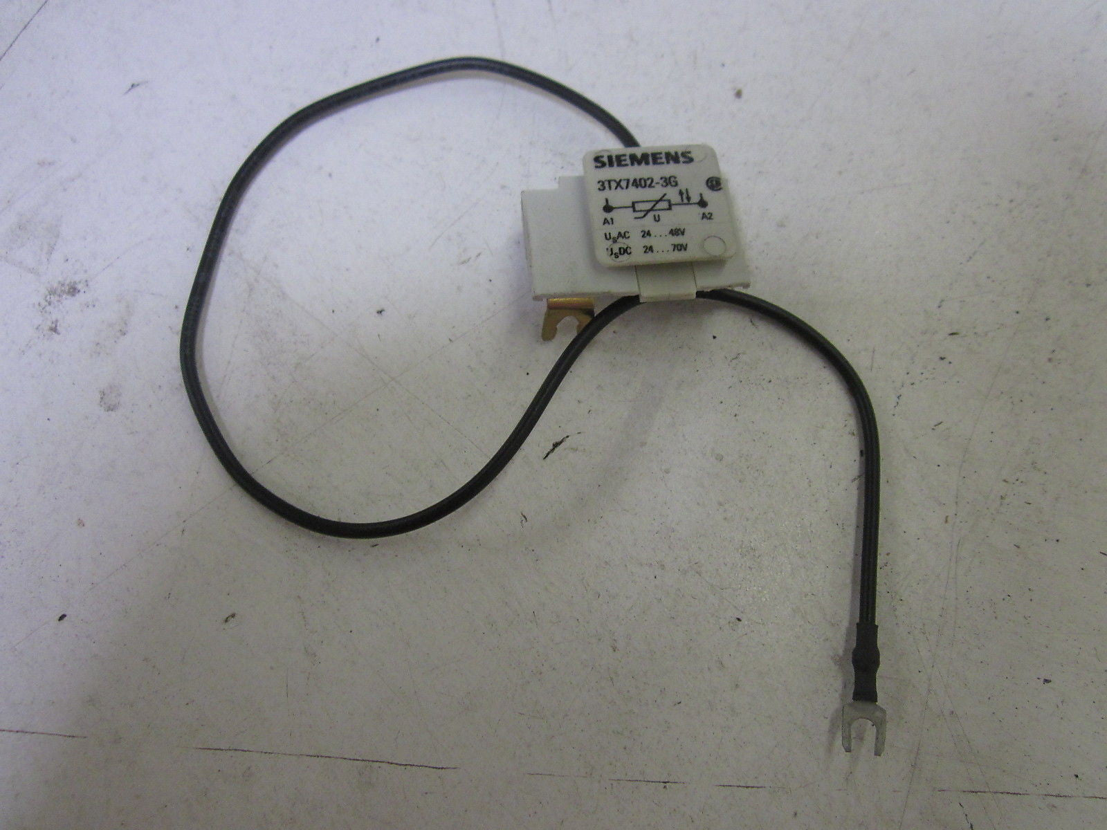 SIEMENS 3TX7402-3G *USED*