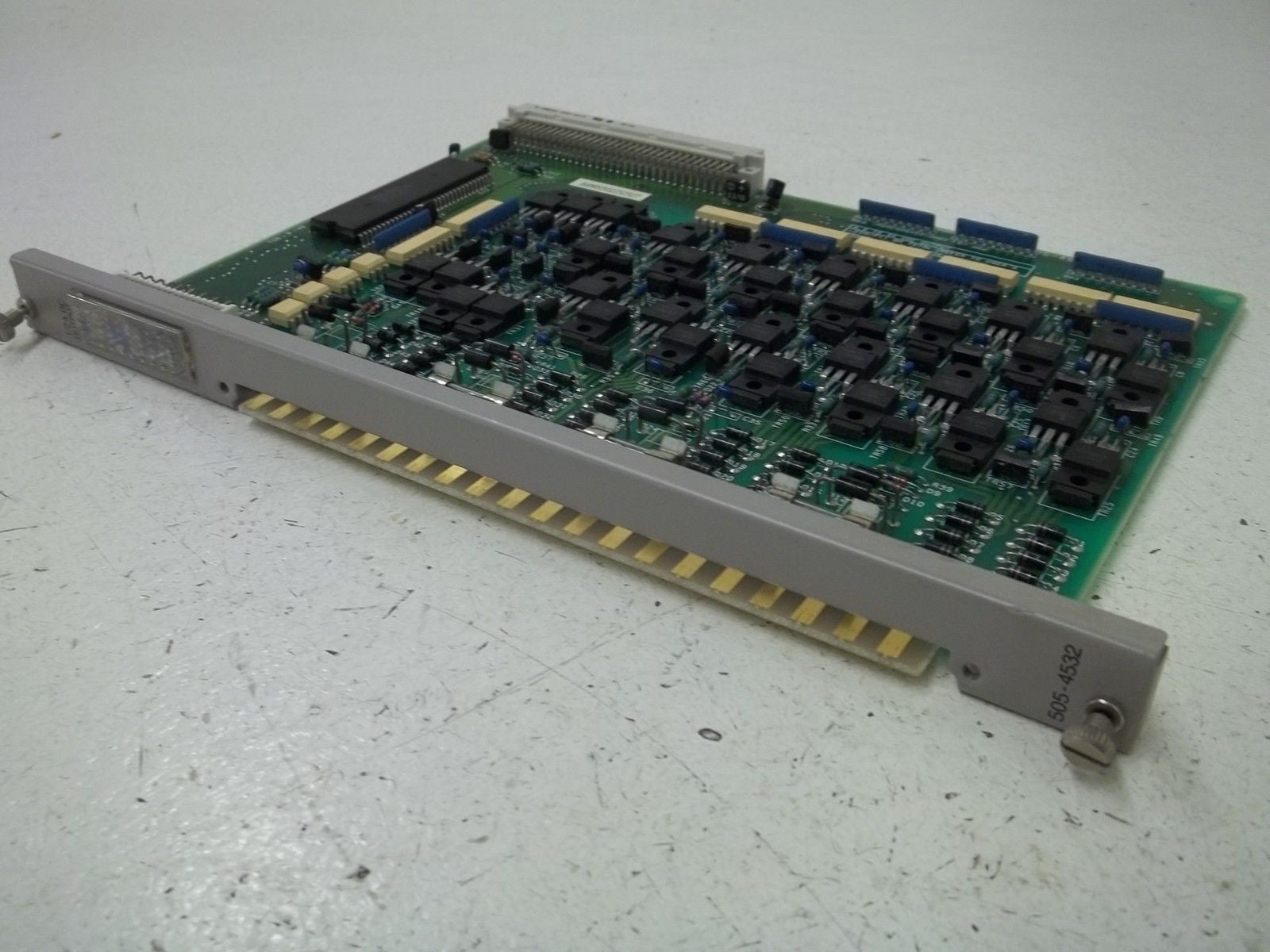 SIEMENS 505-4532 OUTPUT MODULE *USED*