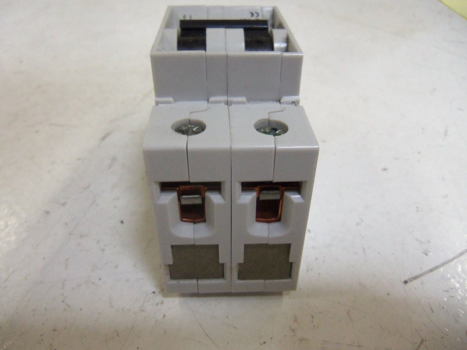 SIEMENS 5SX2232-8 CIRCUIT BREAKER 32A *NEW IN BOX*
