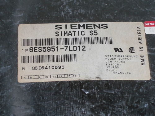 SIEMENS 6ES5-951-7LD12 POWER SUPPLY *USED*