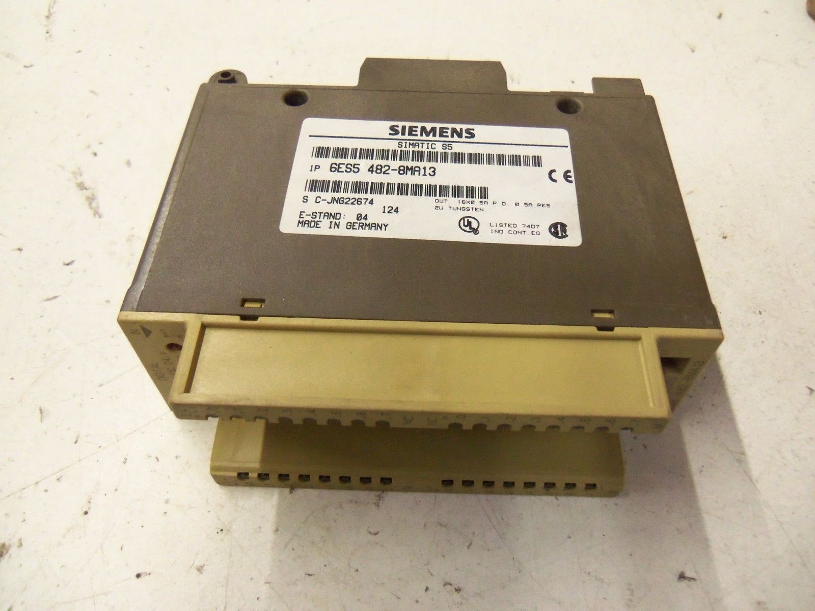 SIEMENS SIMATIC S5 6ES5482-8MA13 DIGITAL I/O MODULE *USED*
