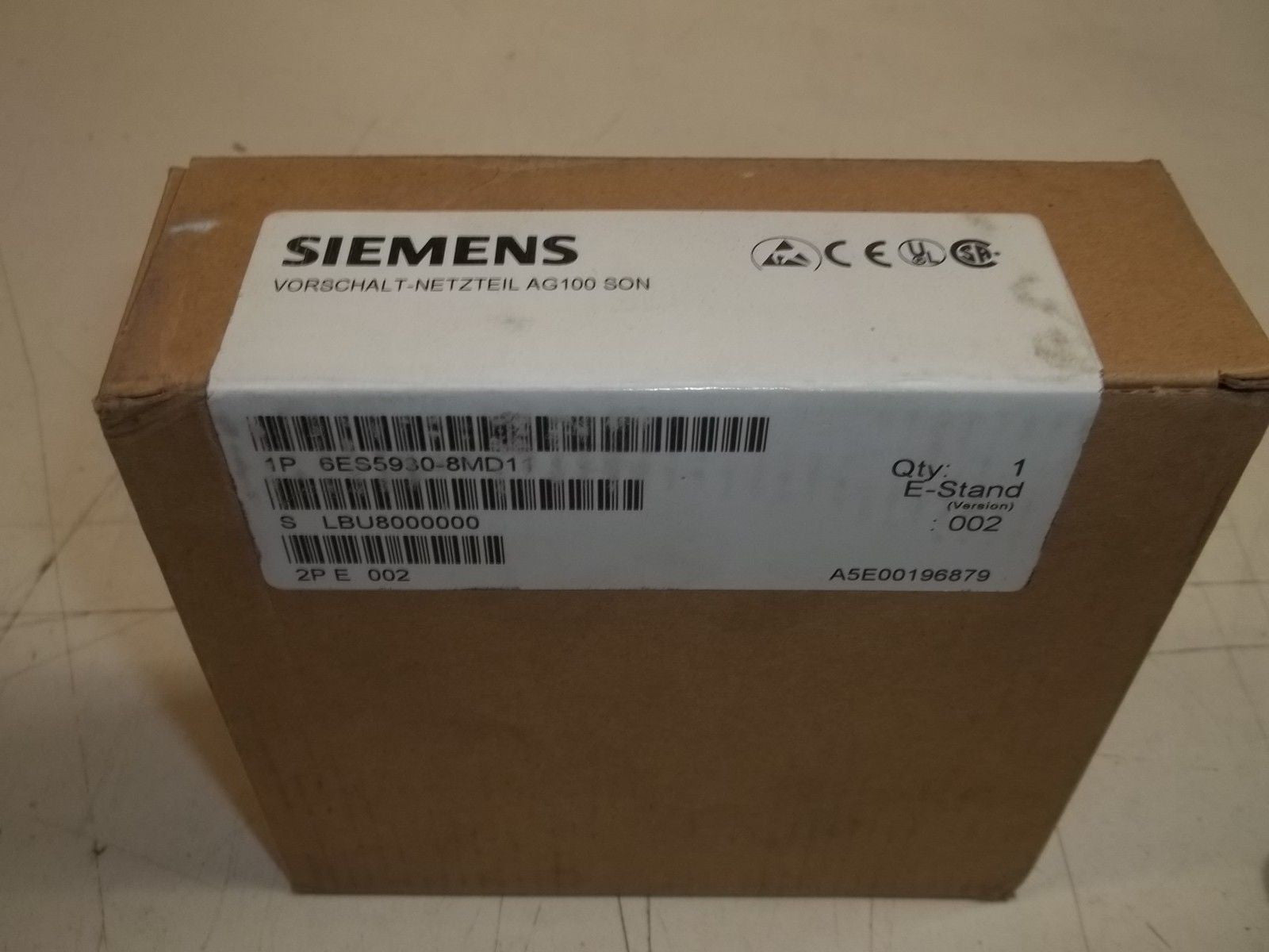 SIEMENS 6ES5930-8MD11 POWER SUPPLY *FACTORY SEALED*