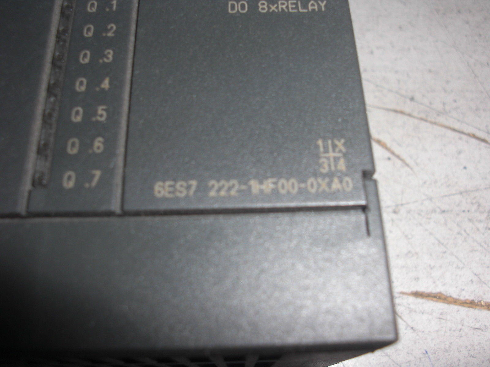 SIEMENS SIMATIC S7 6ES7222-1HF00-0XA0 OUTPUT MODULE DIGITAL RELAY EM222 *USED*