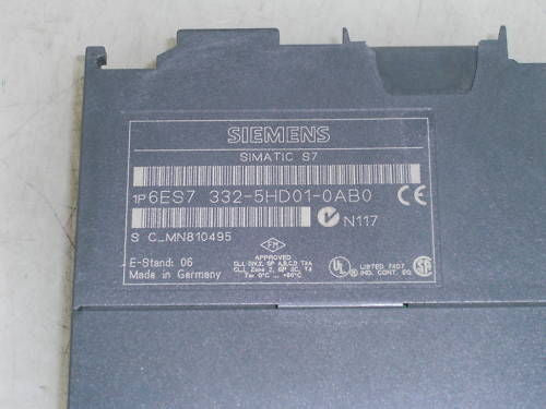 SIEMENS 6ES7332-5HD01-0AB0 *USED*