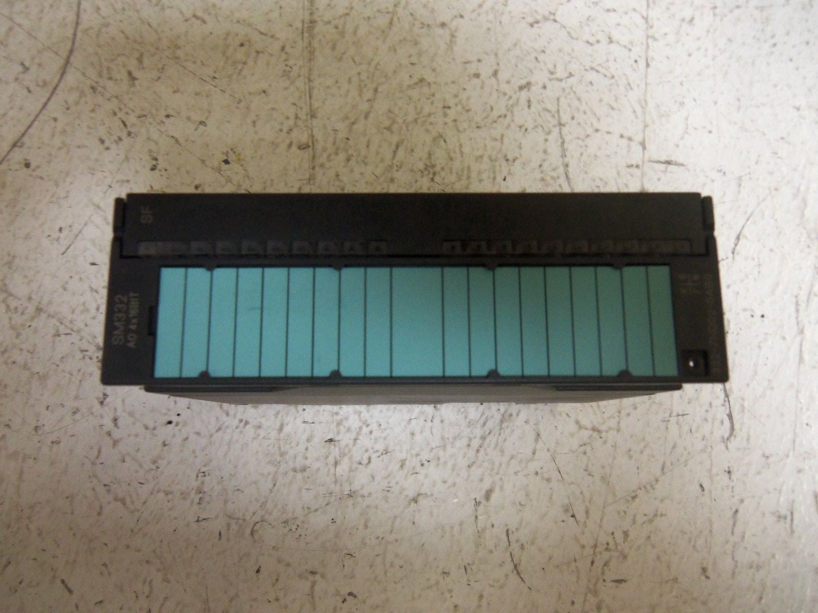 SIEMENS 6ES7-332-7ND02-0AB0 OUTPUT MODULE *NEW IN BOX*