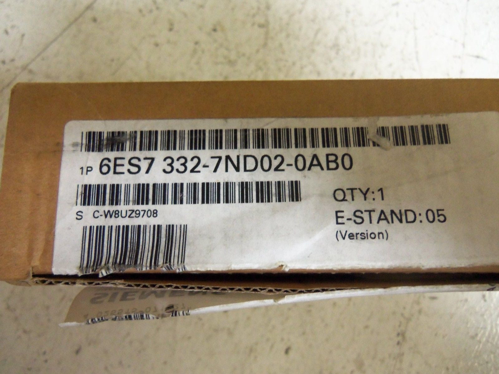 SIEMENS 6ES7-332-7ND02-0AB0 OUTPUT MODULE *NEW IN BOX*