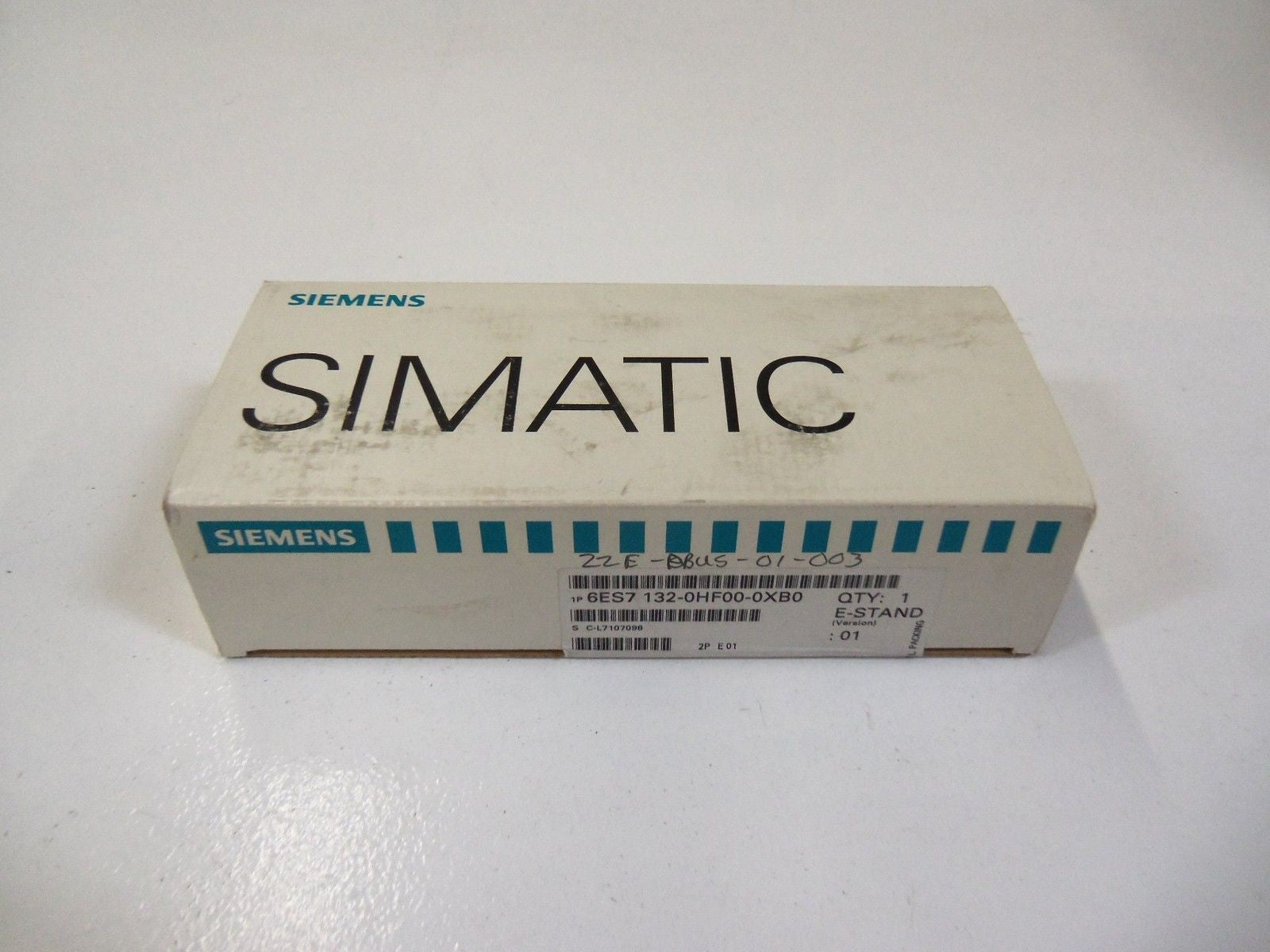 SIEMENS 6ES7 132-0HF00-0XB0 *FACTORY SEALED*