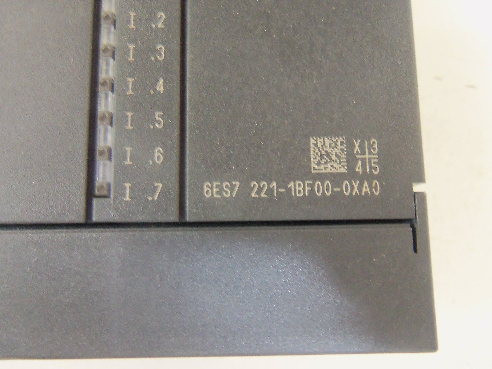 SIEMENS 6ES7 221-1BF00-0XA0 *NEW IN BOX*