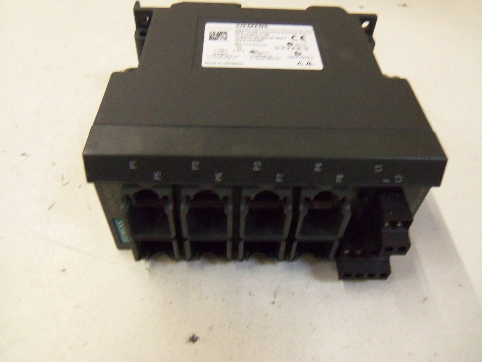 SIEMENS SIMATIC 6GK5108-0BA00-2AA3 NET INDUSTRIAL ETHERNET SWITCH *NEW IN BOX*