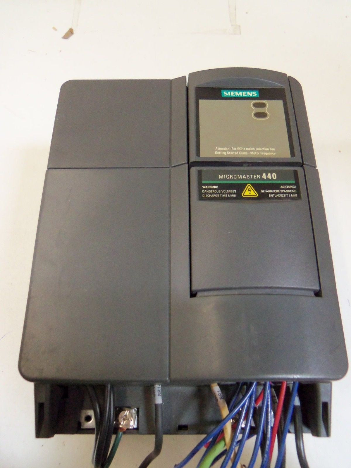 SIEMENS MICROMASTER 440 6SE6440-2UC24-0CA1 AC DRIVE *USED*