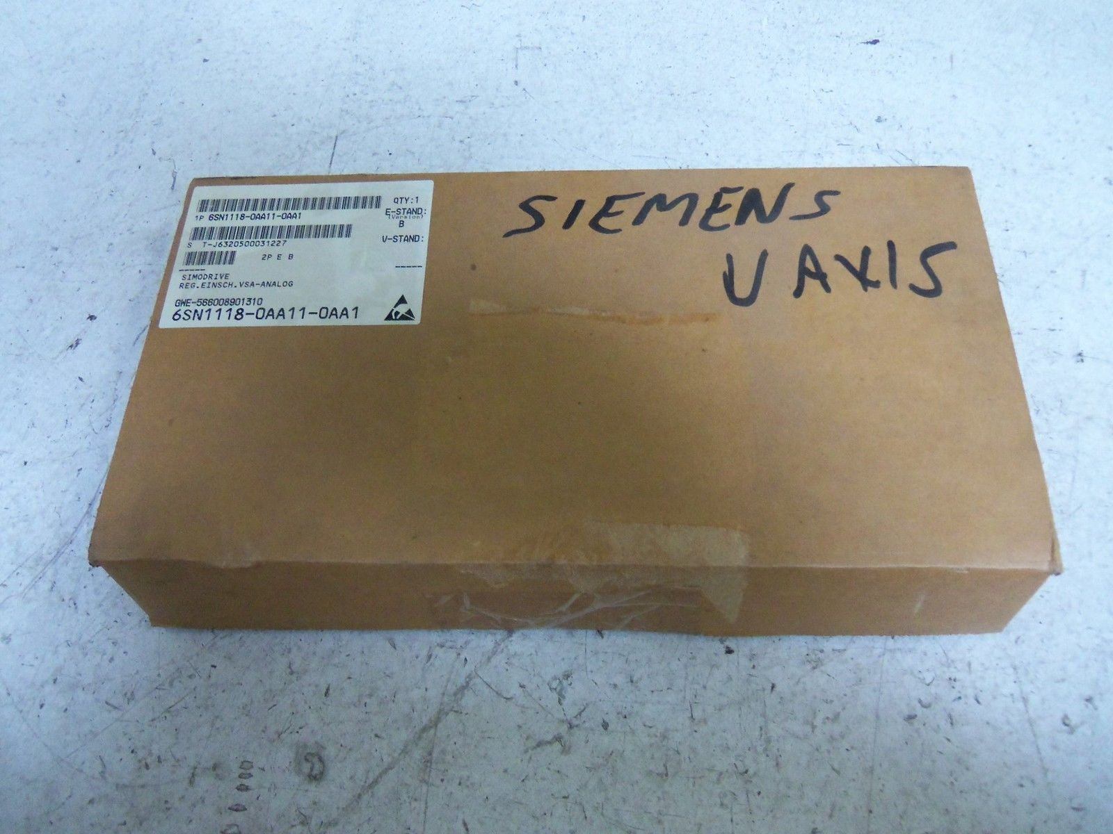 SIEMENS 6SN1118-0AA11-0AA1 DRIVE *NEW IN BOX*