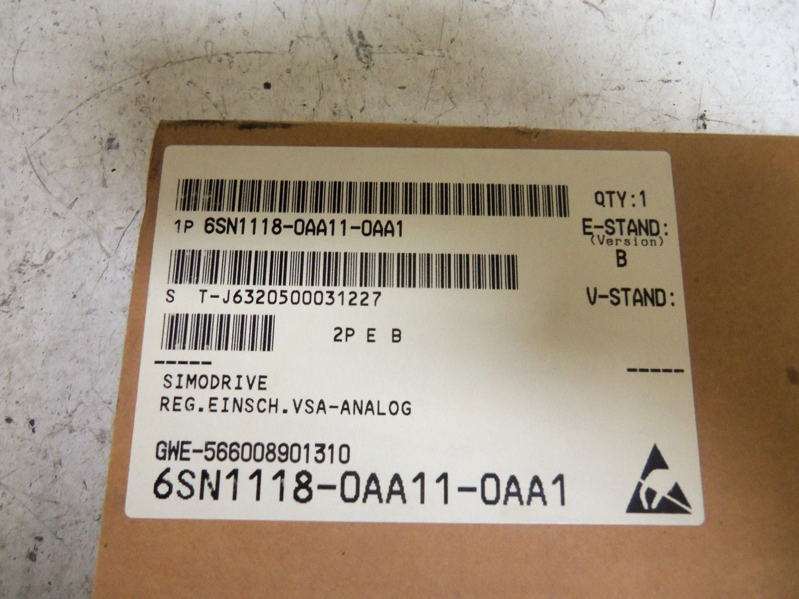 SIEMENS 6SN1118-0AA11-0AA1 DRIVE *NEW IN BOX*
