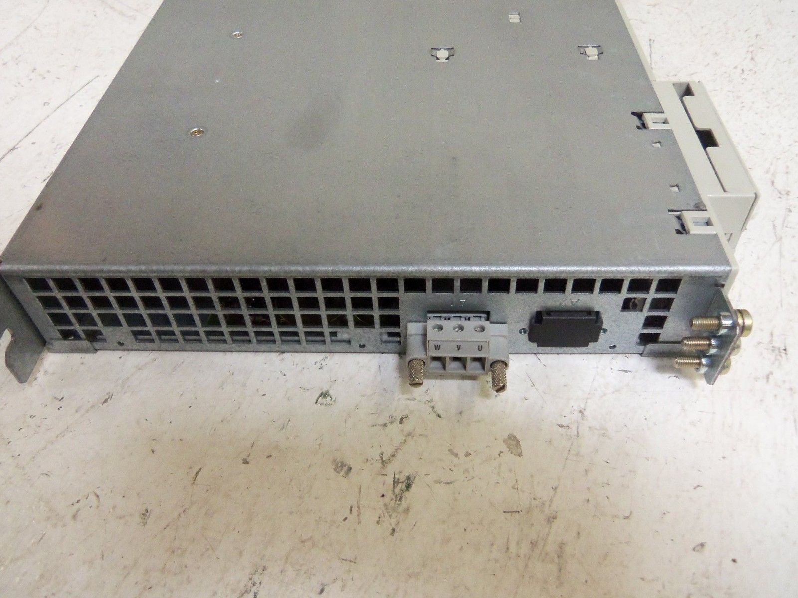SIEMENS 6SN1123-1AA00-0AA0 POWER MODULE *USED*