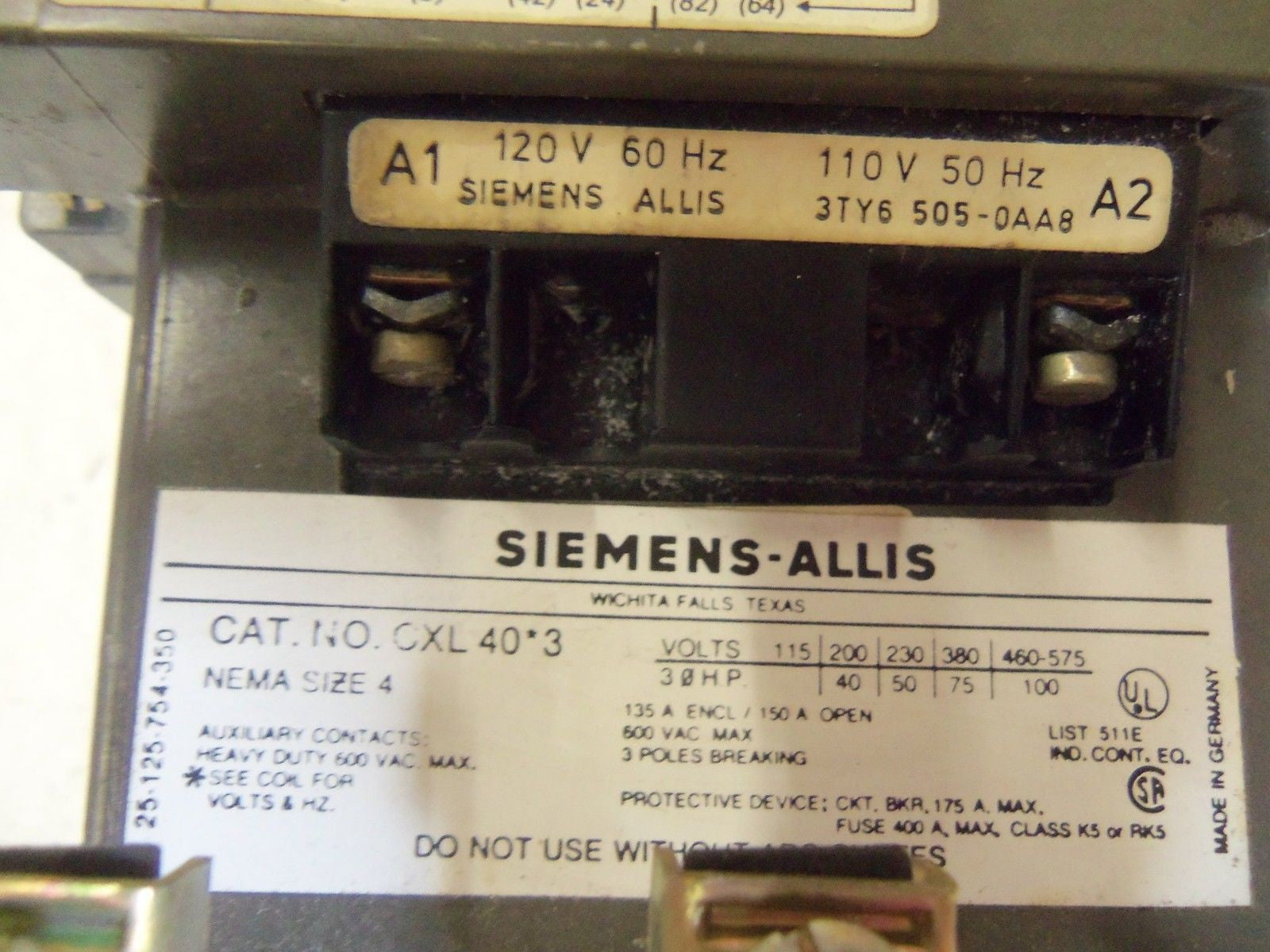 SIEMENS CXL 40*3 *NEW NO BOX*