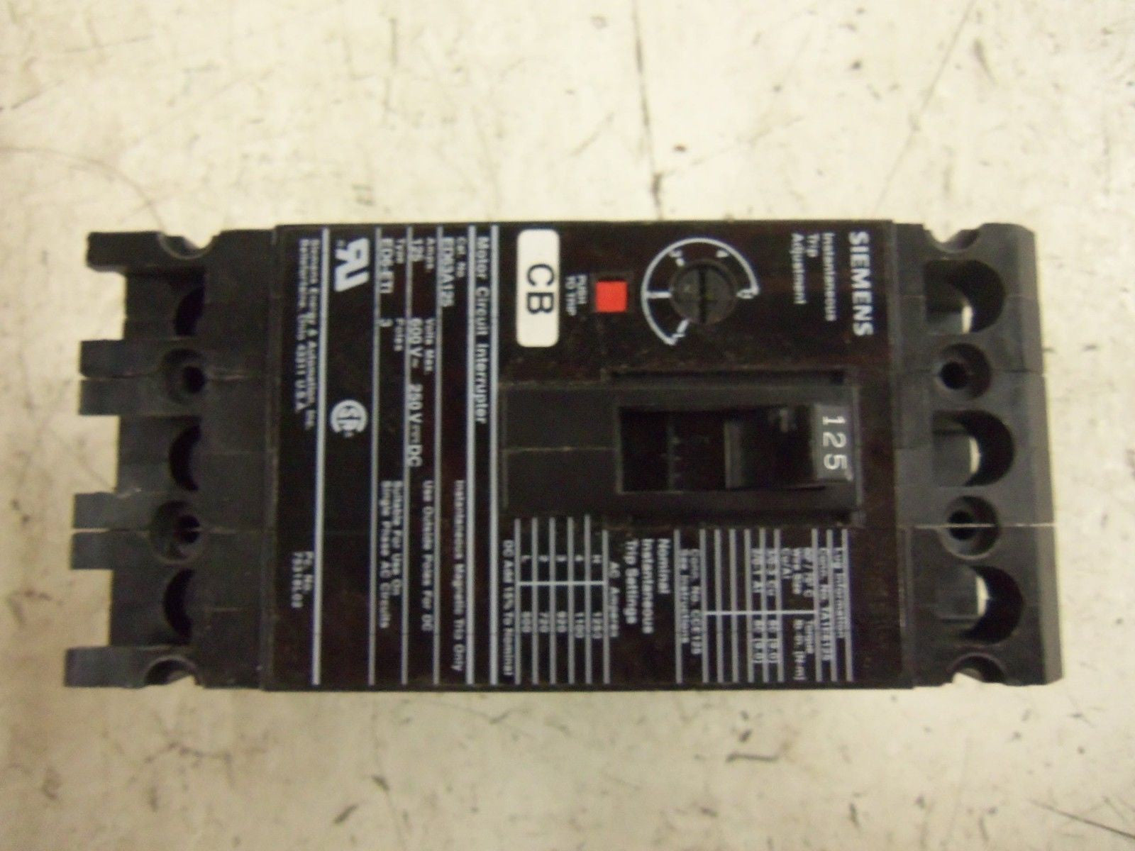 SIEMENS ED63A125 CIRCUIT BREAKER *NEW IN BOX*