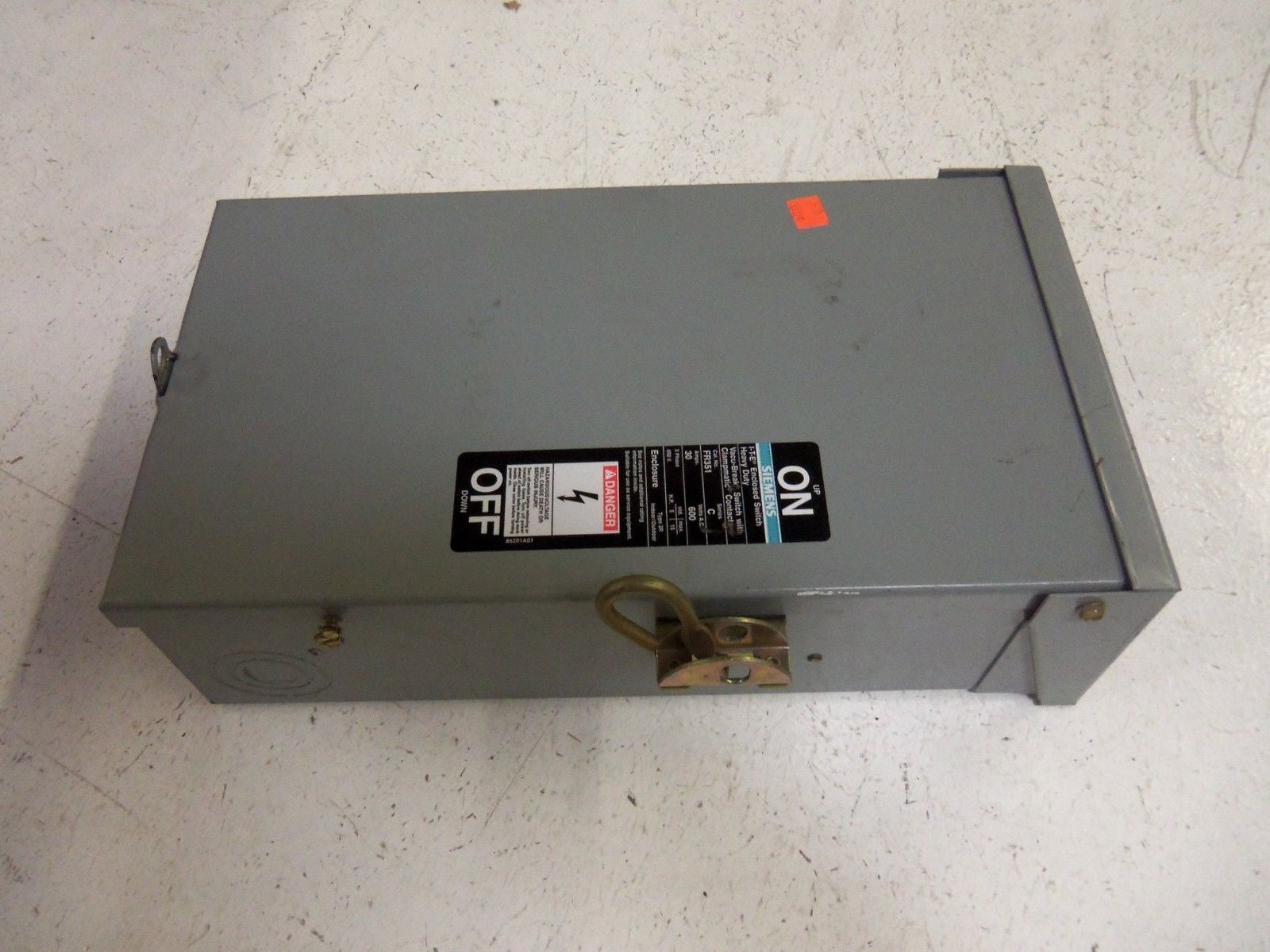 SIEMENS FR351 SAFETY SWITCH *NEW NO BOX*