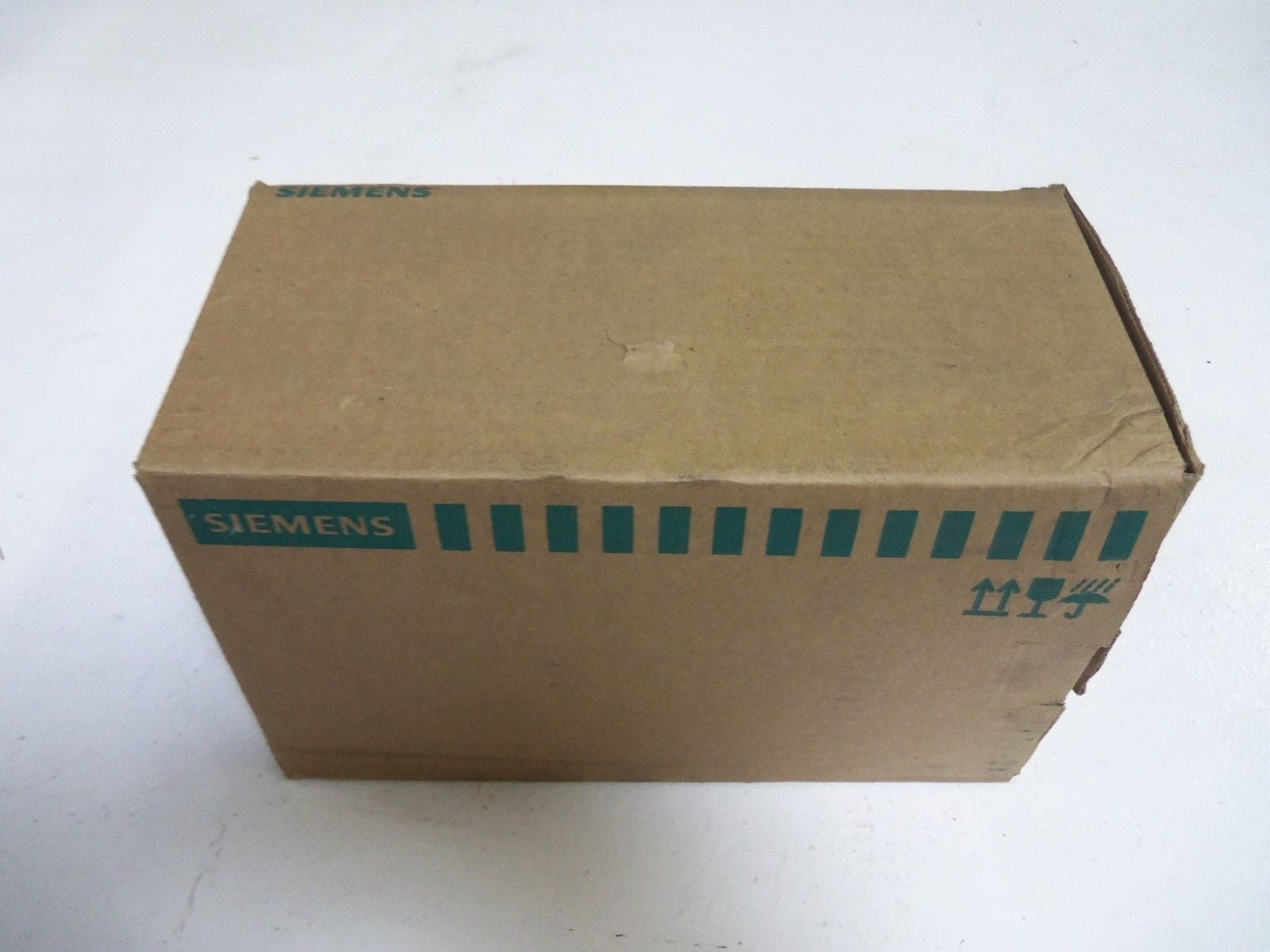 SIEMENS FXD63A250 CIRCUIT BREAKER *NEW IN BOX*