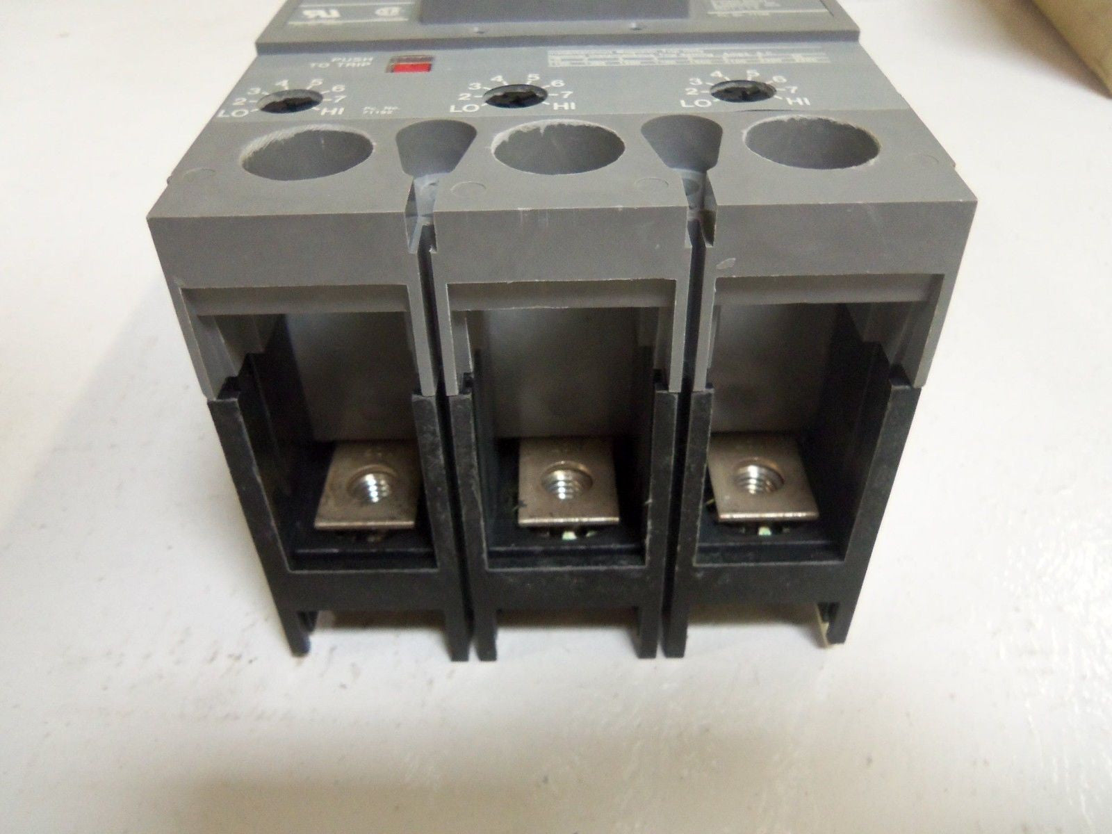 SIEMENS FXD63H150 CIRCUIT BREAKER *NEW IN BOX*